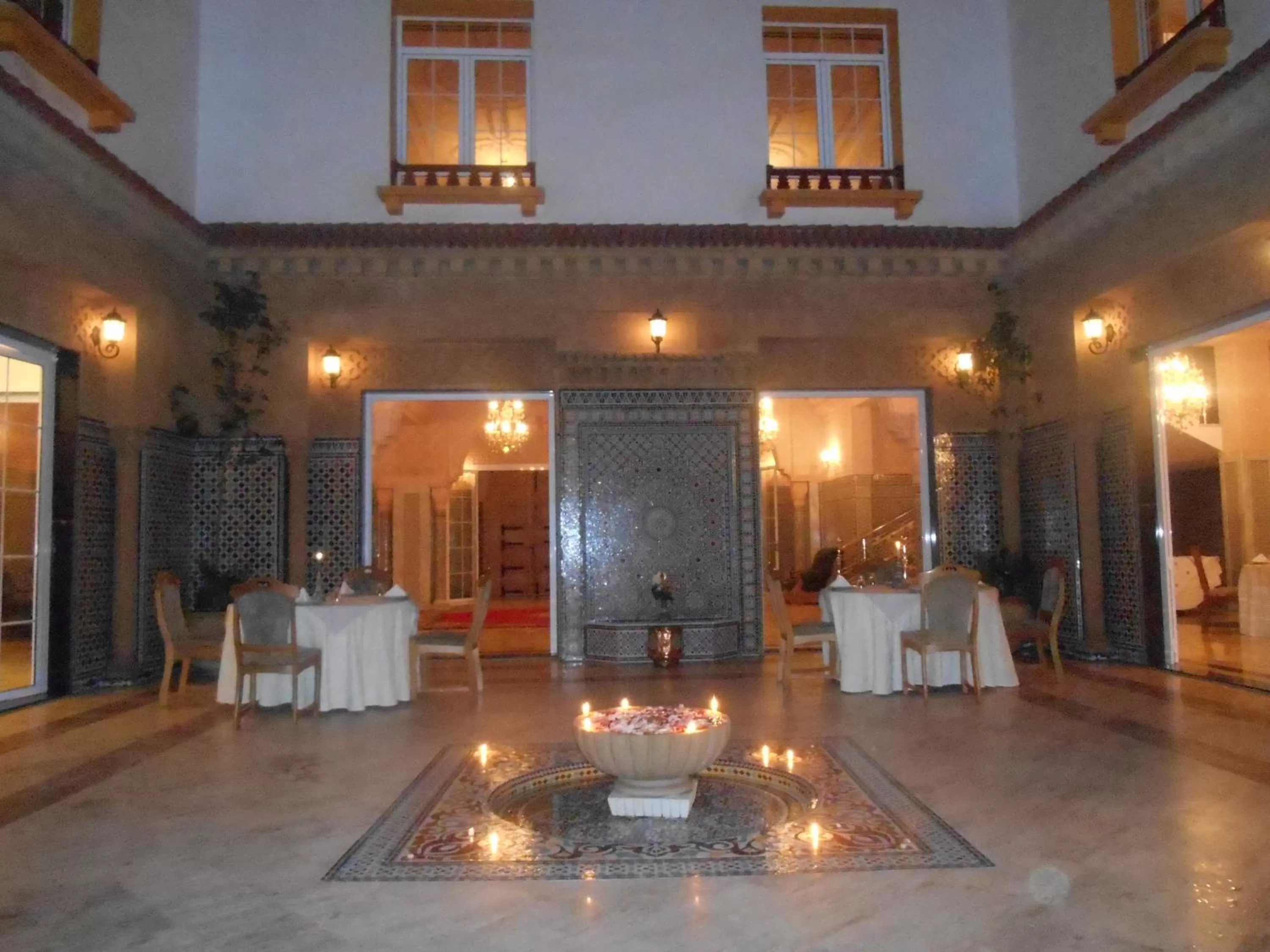 Restaurant/places to eat in Dar Nador