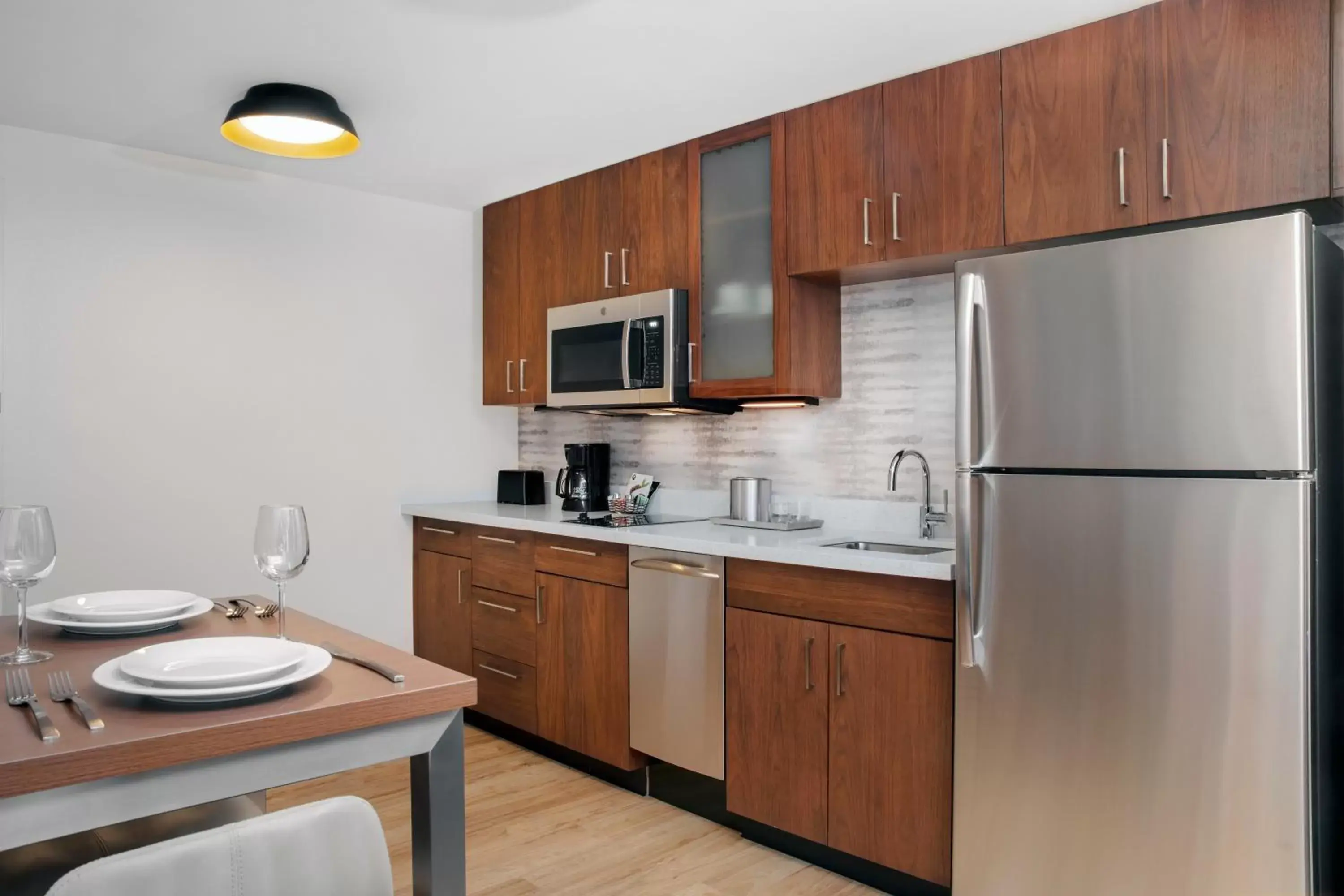 Kitchen or kitchenette, Kitchen/Kitchenette in Residence Inn by Marriott Norwalk