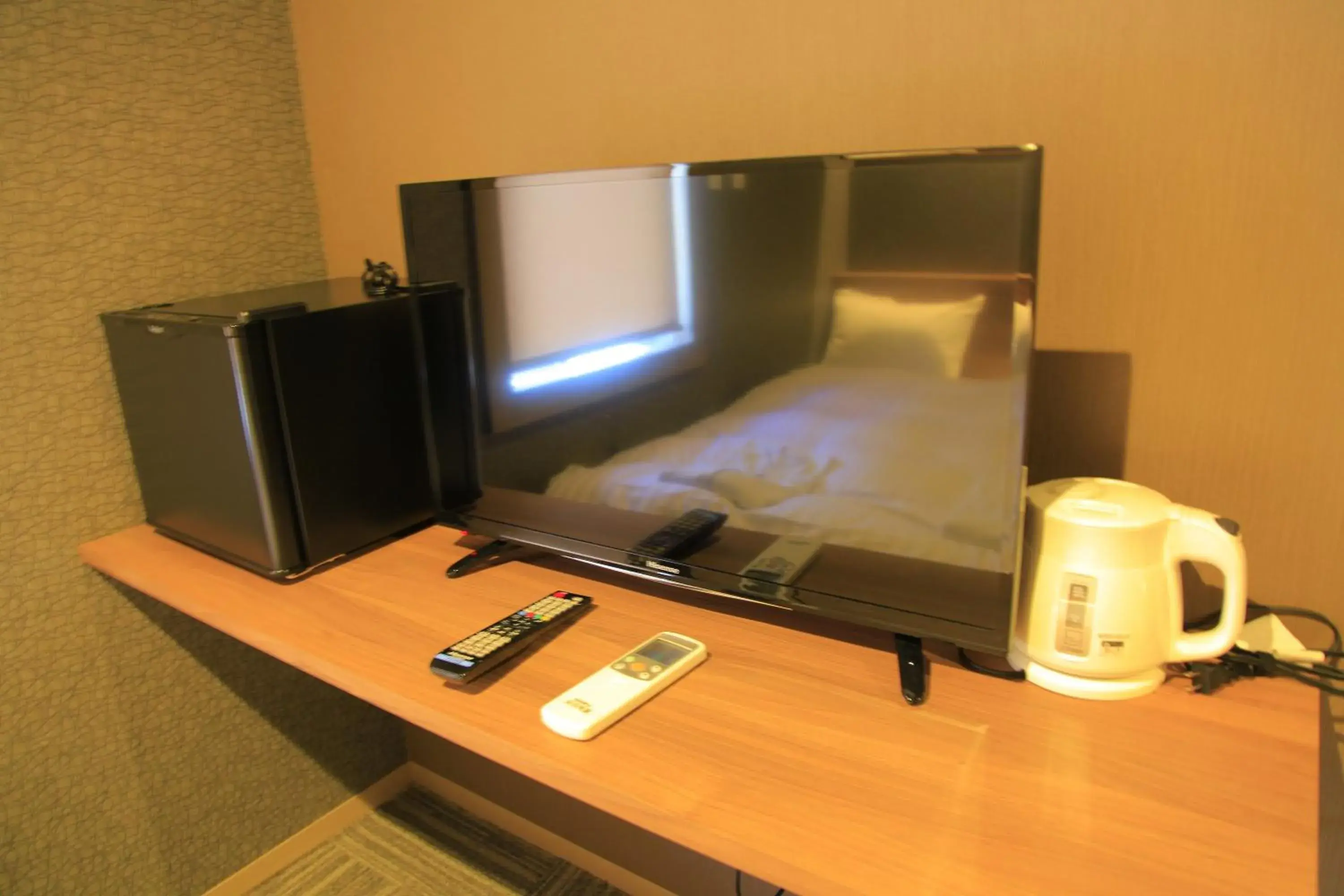 TV and multimedia, TV/Entertainment Center in Ryuka Hotel Naha