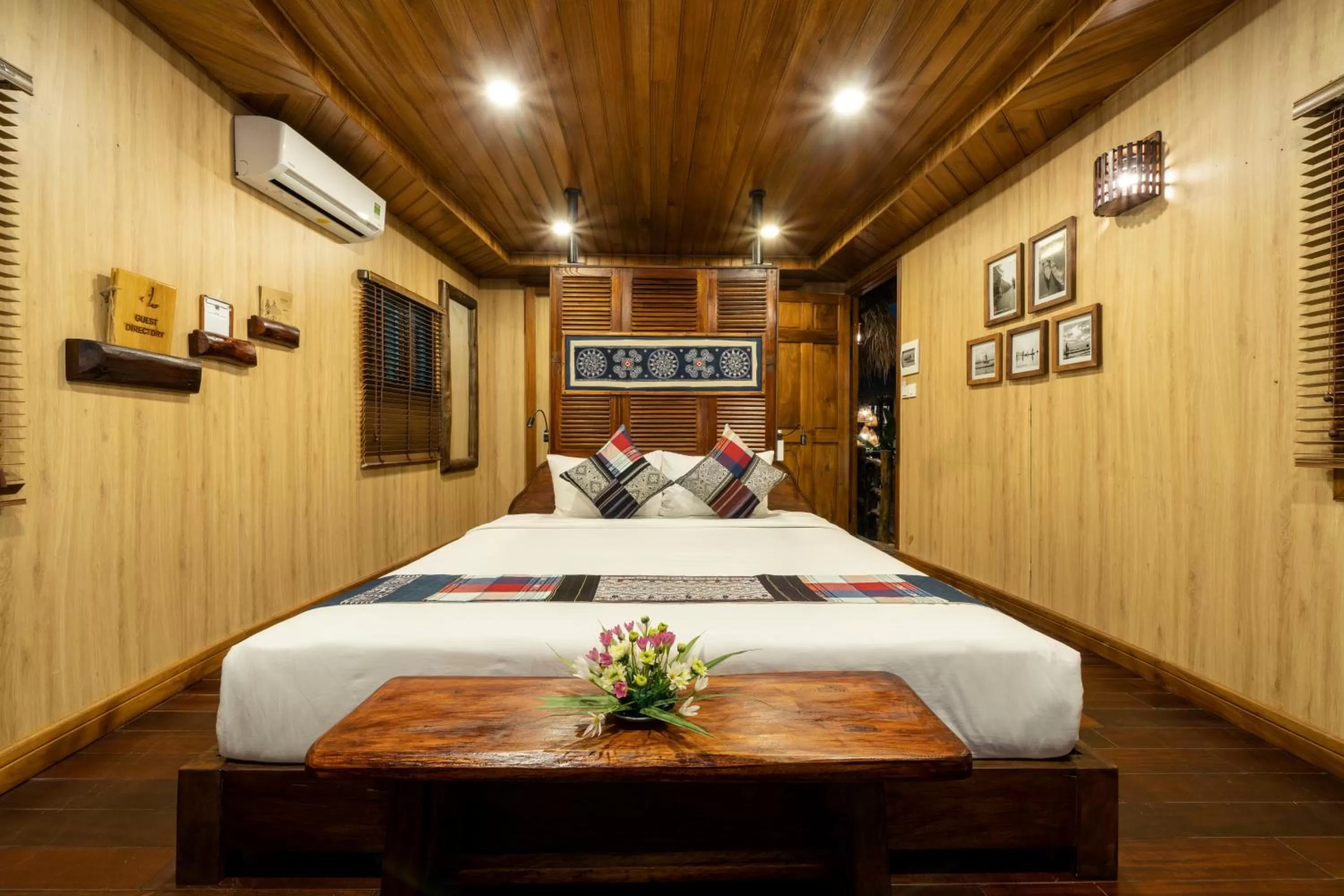 Bathroom, Bed in Zest Resort & Spa Hoi An