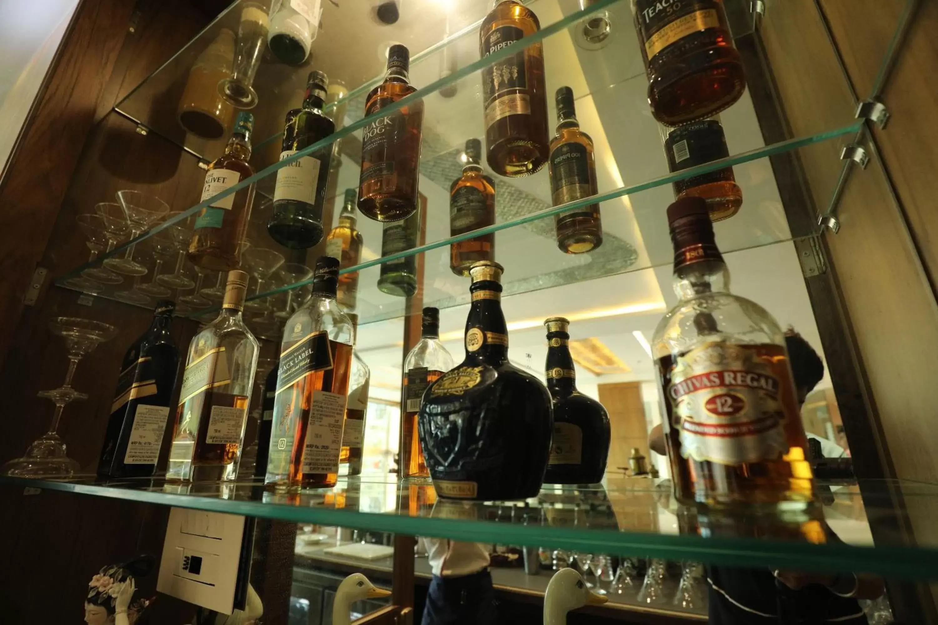 Lounge or bar, Drinks in Bamboo Saa Resort & Spa
