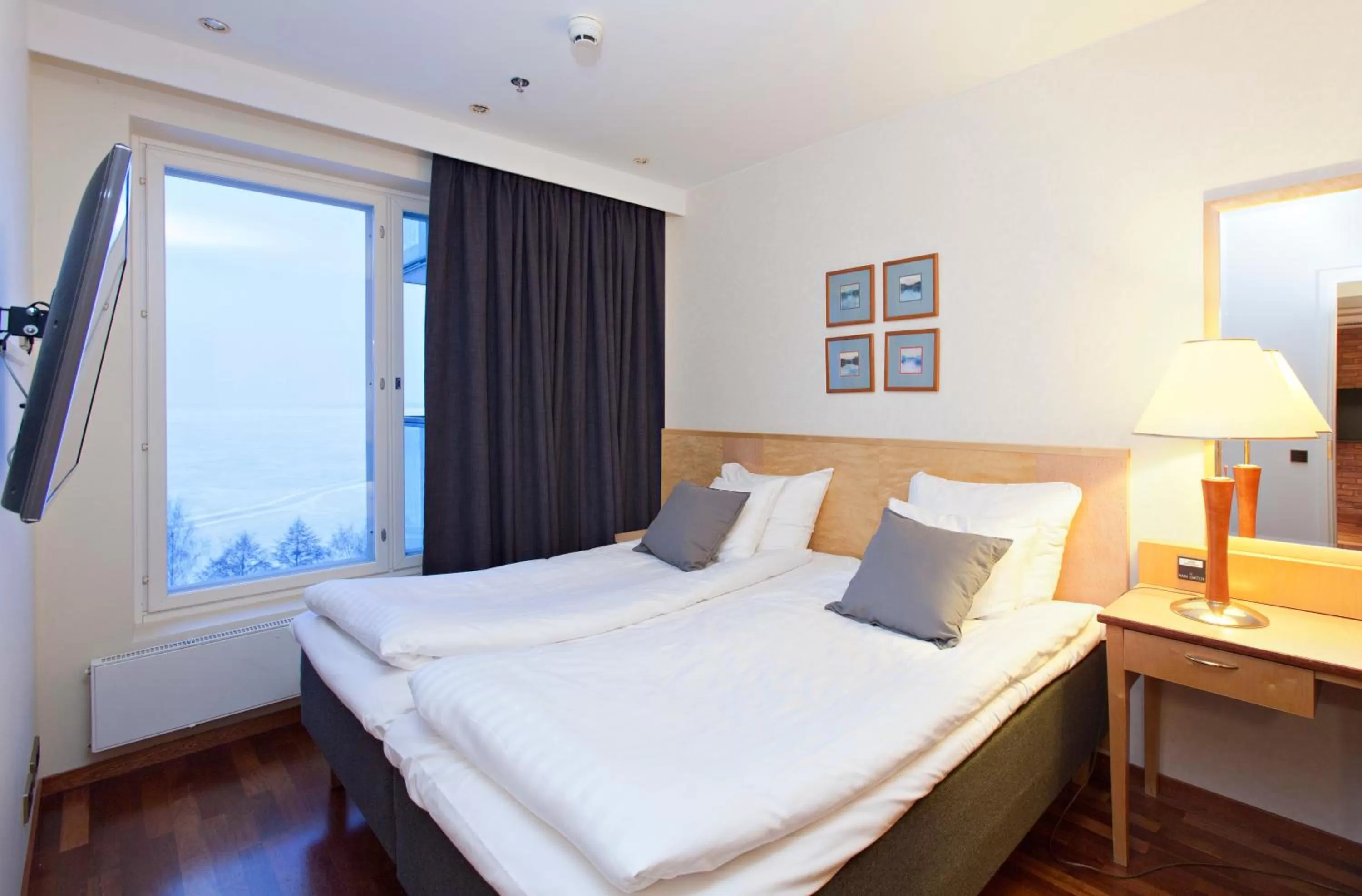 Bedroom, Bed in Holiday Club Tampereen Kehräämö