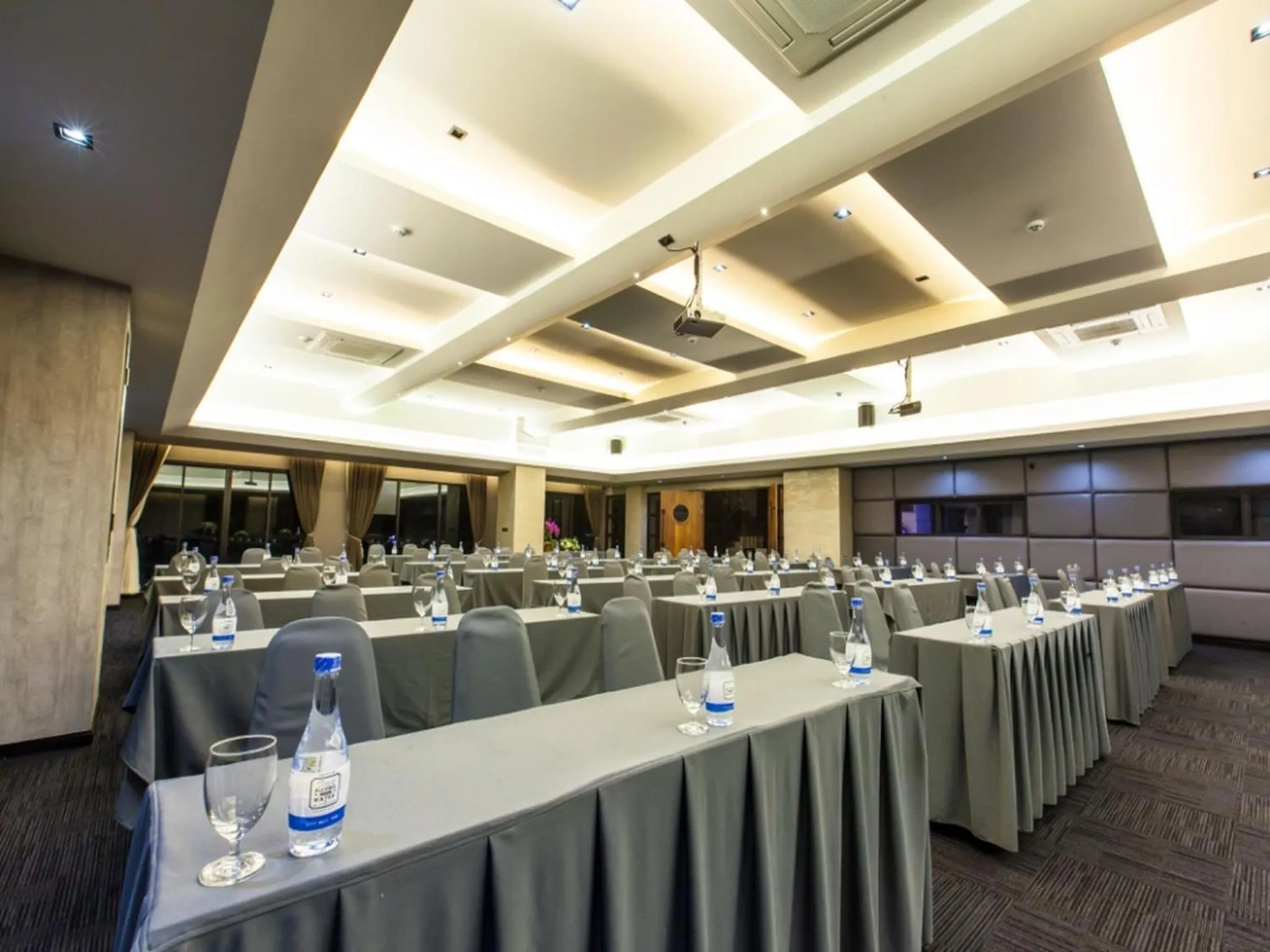 Banquet/Function facilities in Loft Mania Boutique Hotel