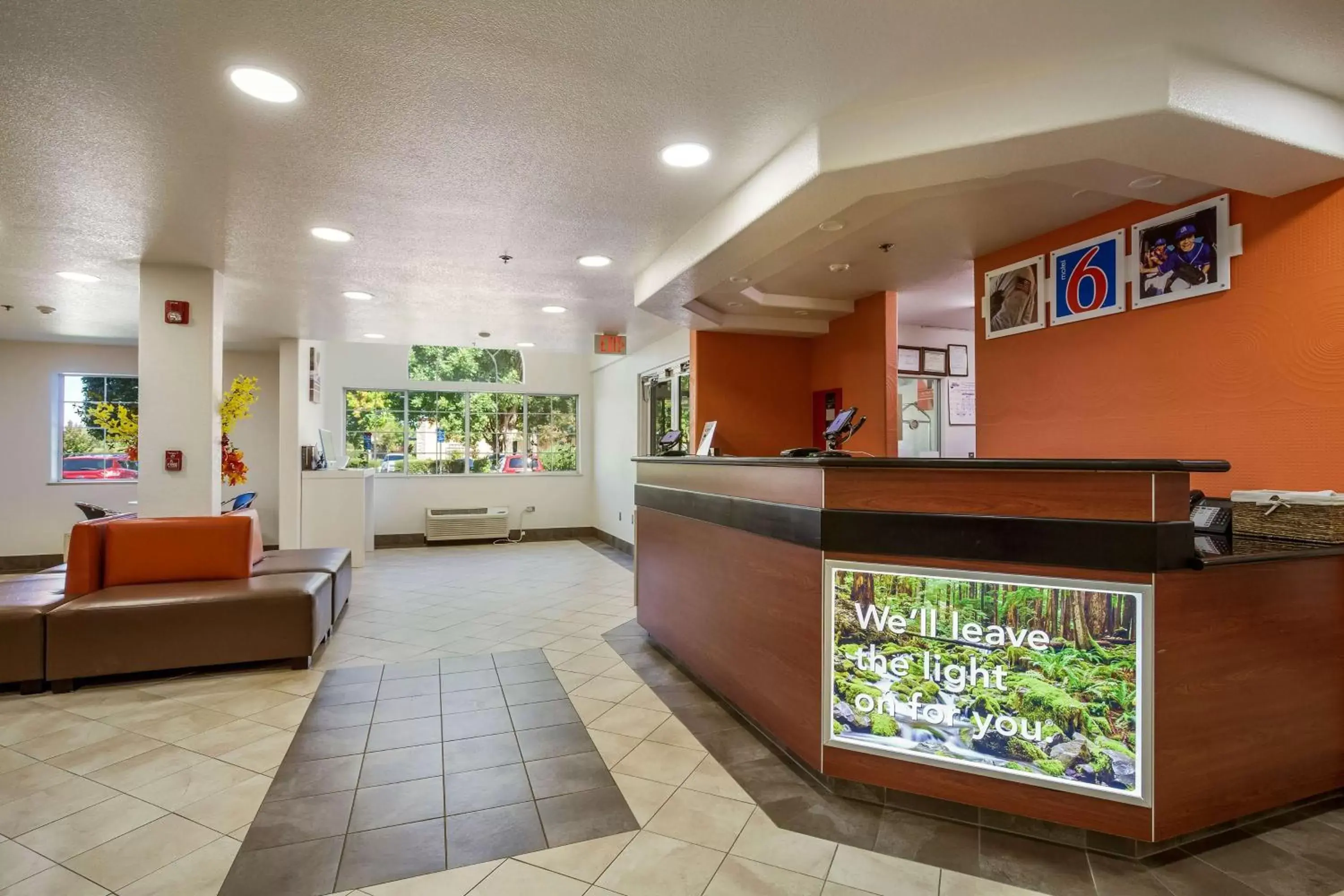 Lobby or reception, Lobby/Reception in Motel 6-Dixon, CA