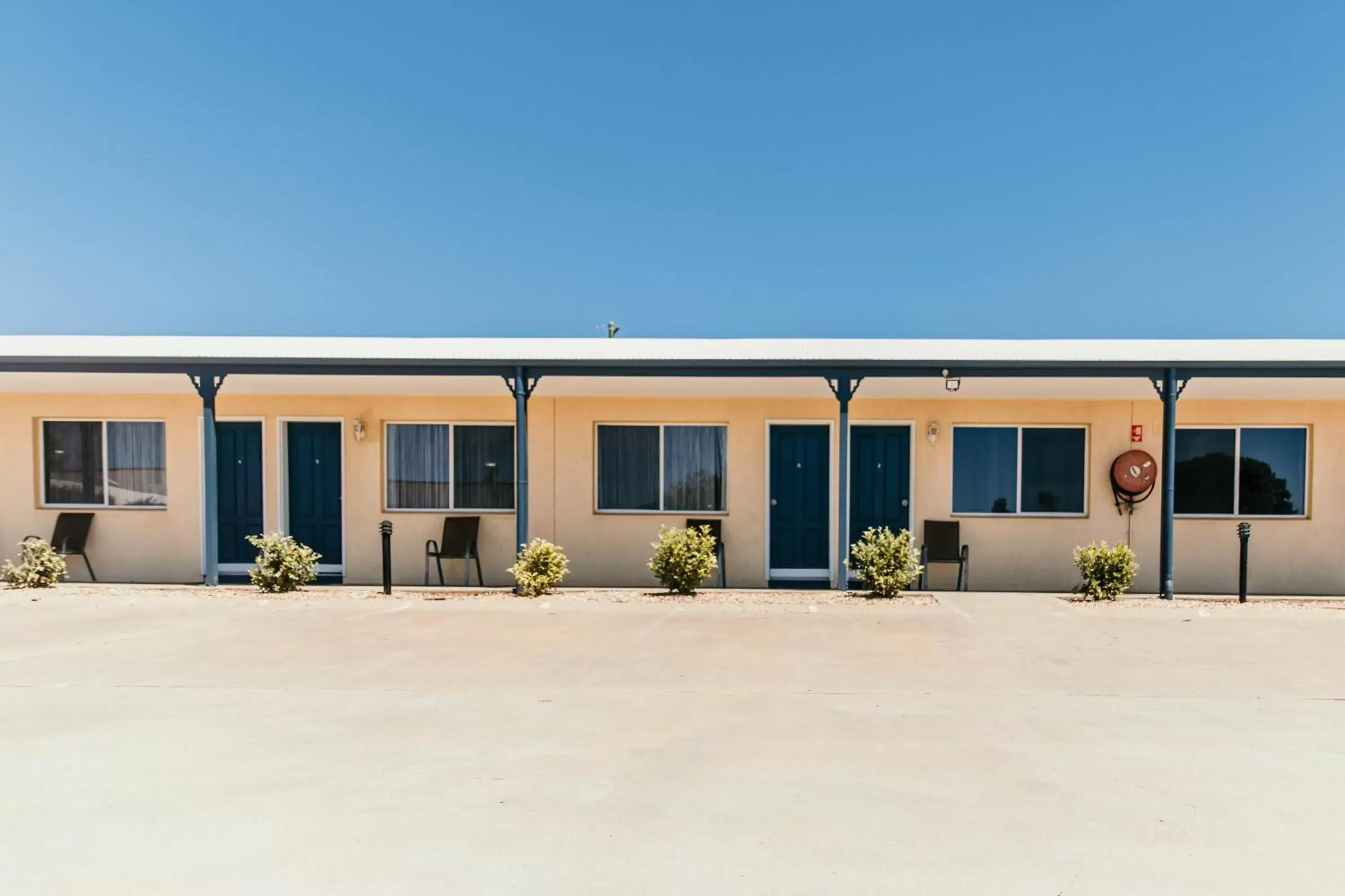 Property Building in Outback Motel Mt Isa