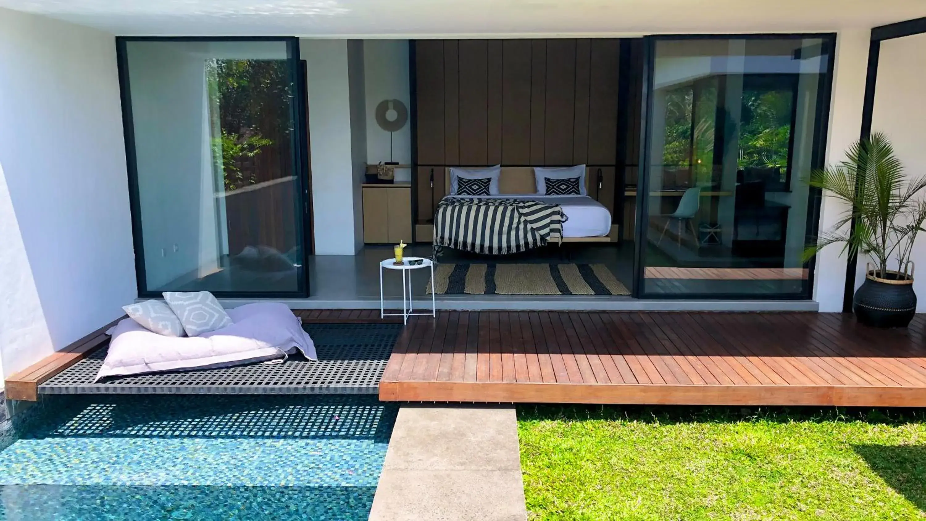 Photo of the whole room, Seating Area in Origin Ubud