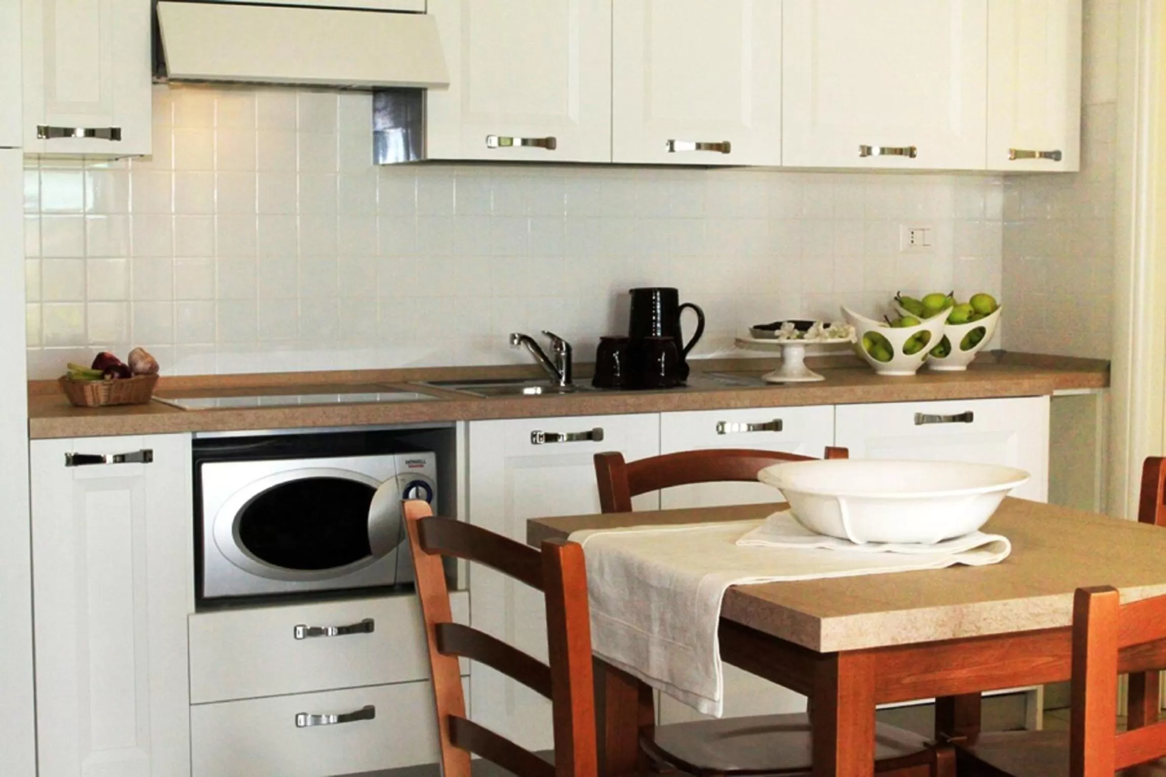 Kitchen or kitchenette in Chianti Village Morrocco