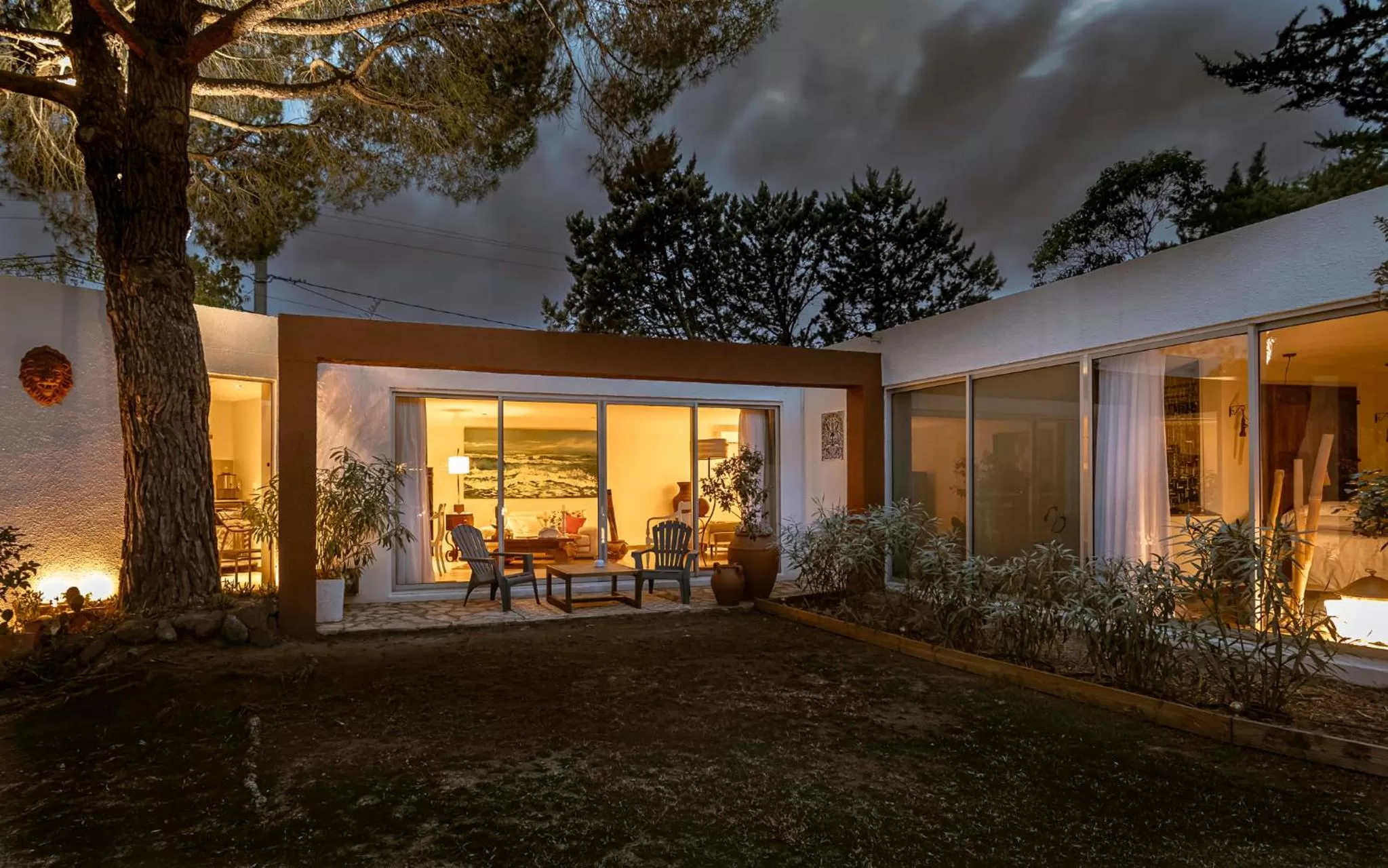 Property building in La cactée singulière