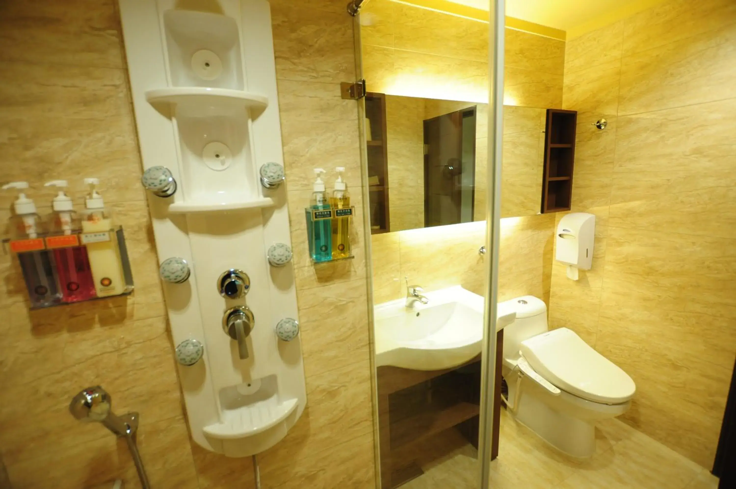 Bathroom in Kindness Hotel-Kaohsiung Guang Rong Pier