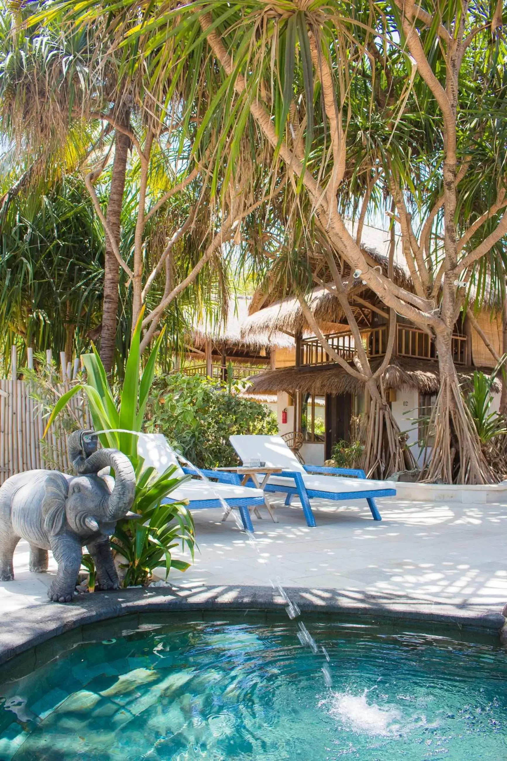 Swimming pool in Sunrise Resort Swimming pool in Sunrise Resort