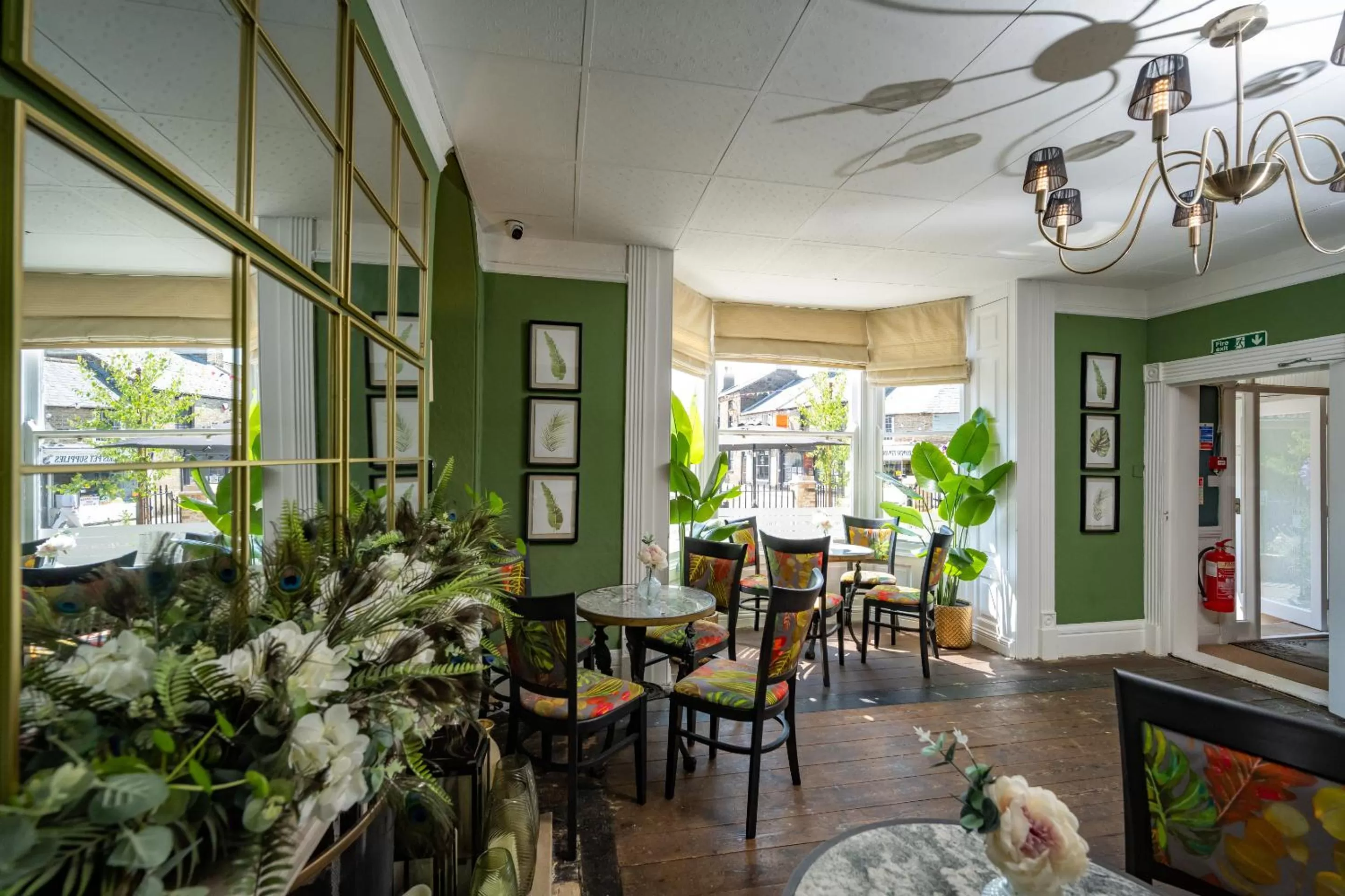 Lounge or bar in The Bramley House Hotel