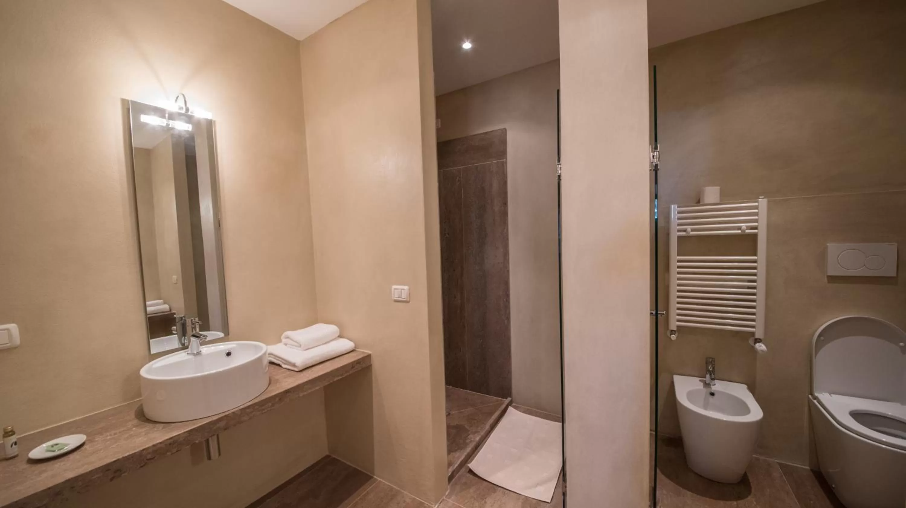 Shower in B&B La Zuppa Inglese