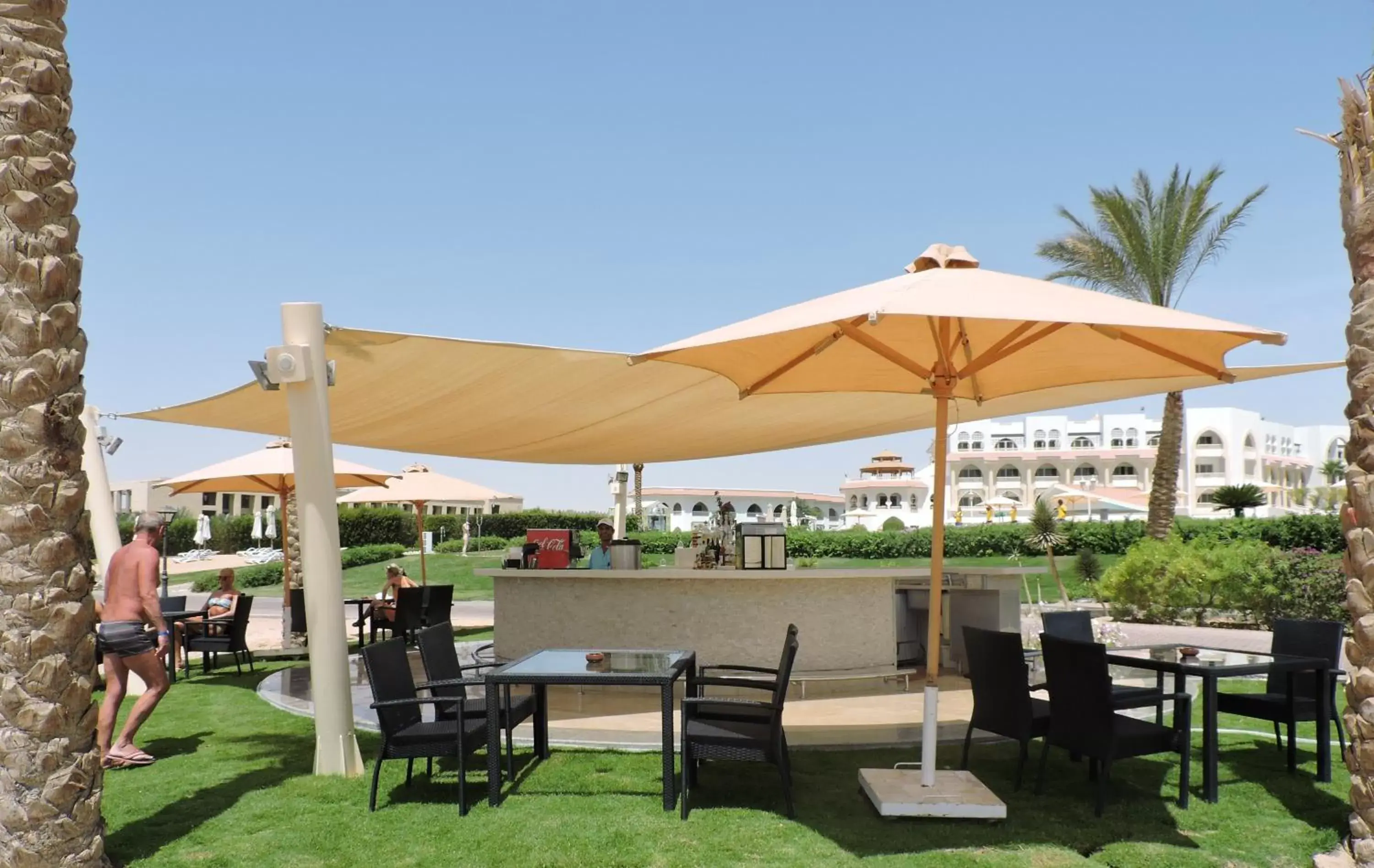 Lounge or bar, Restaurant/Places to Eat in Old Palace Resort Sahl Hasheesh