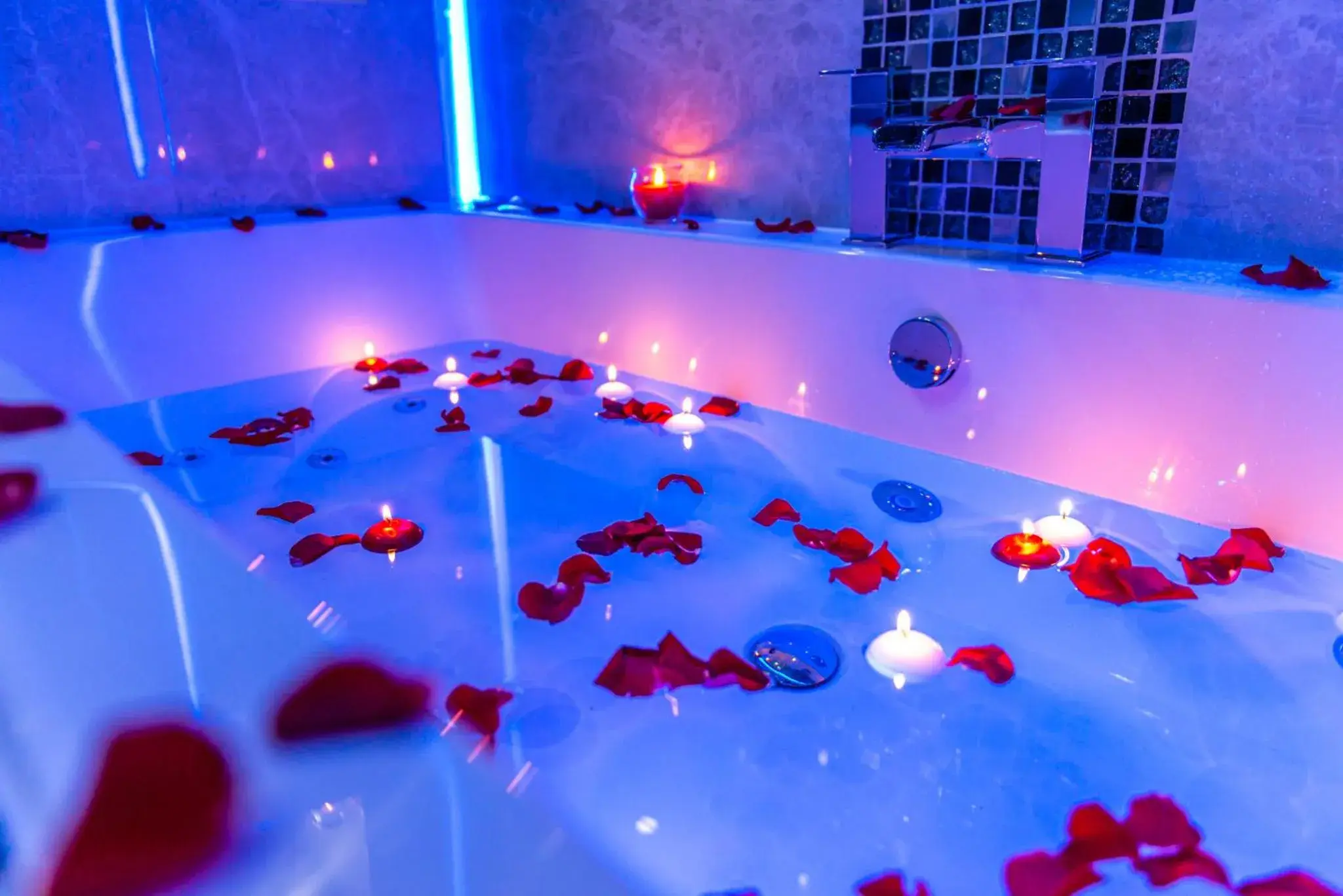 Bathroom in Aphrodite Suites