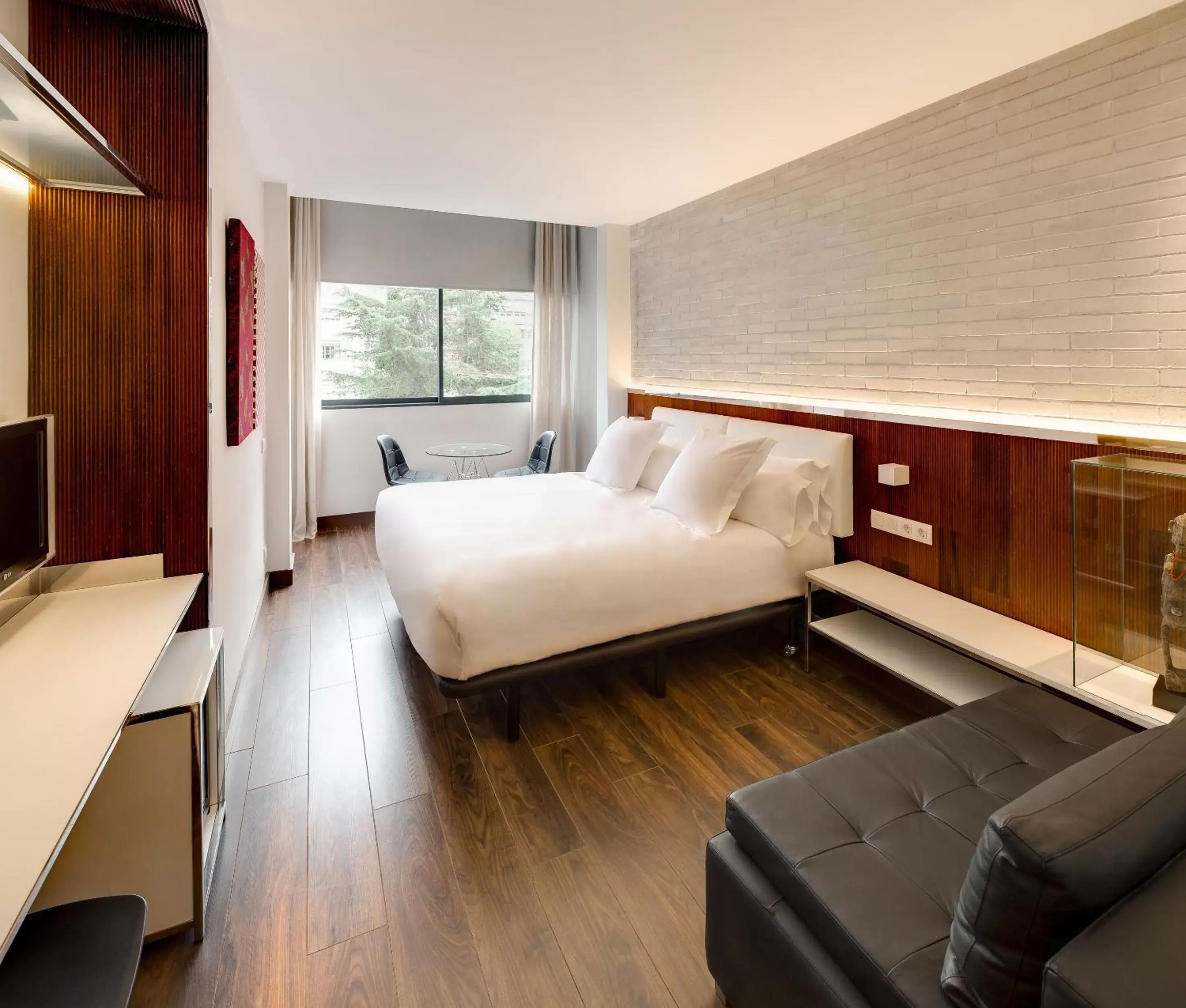 Bedroom in Hotel Balmes, a member of Preferred Hotels & Resorts