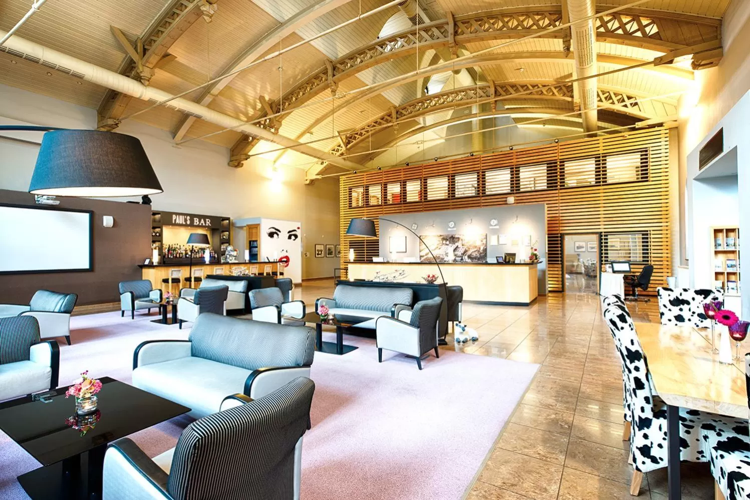 Lobby or reception in Offenbach Plaza Hotel