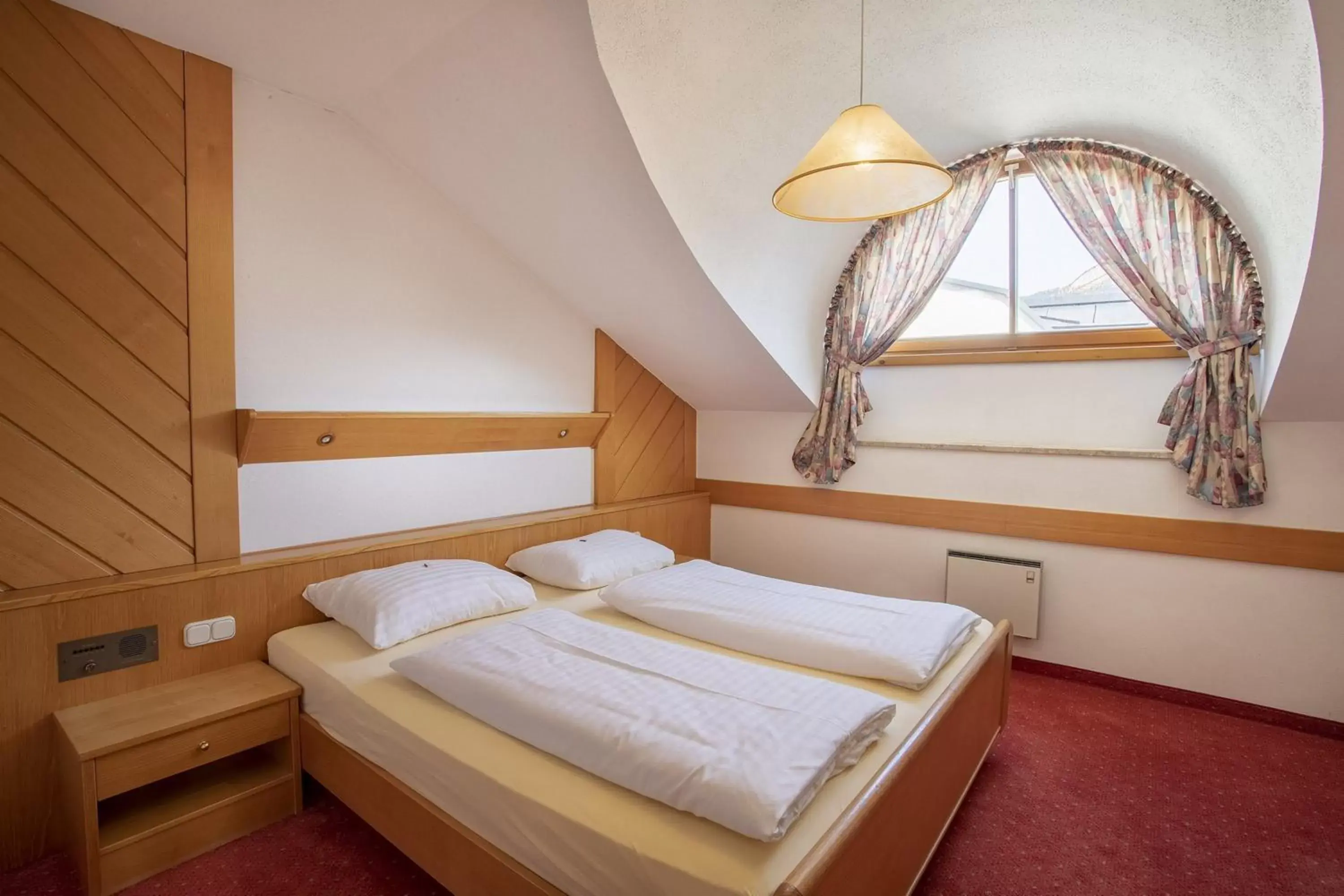 One-Bedroom Apartment in Hotel Neue Post
