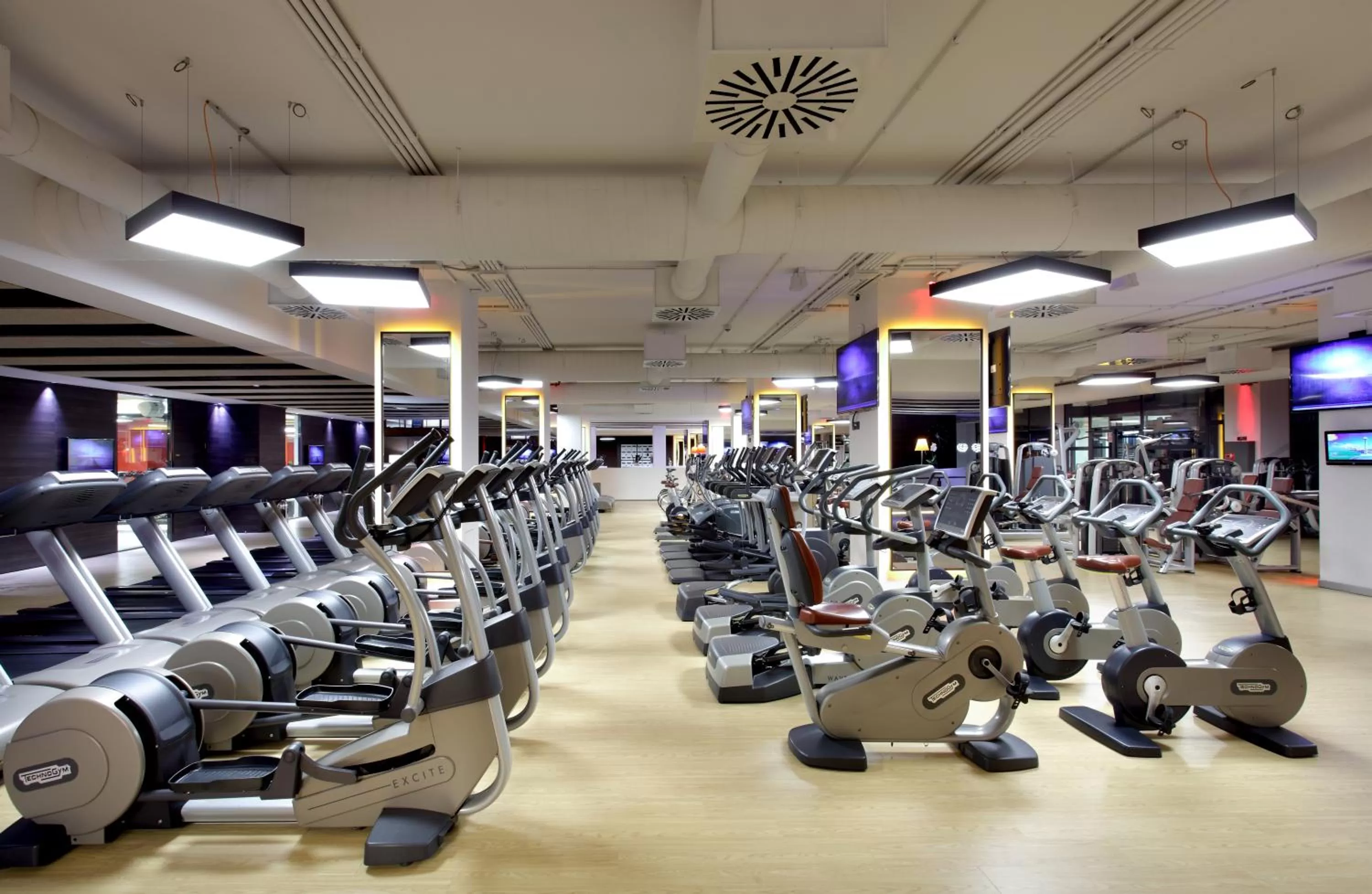 Fitness centre/facilities in Occidental Bilbao