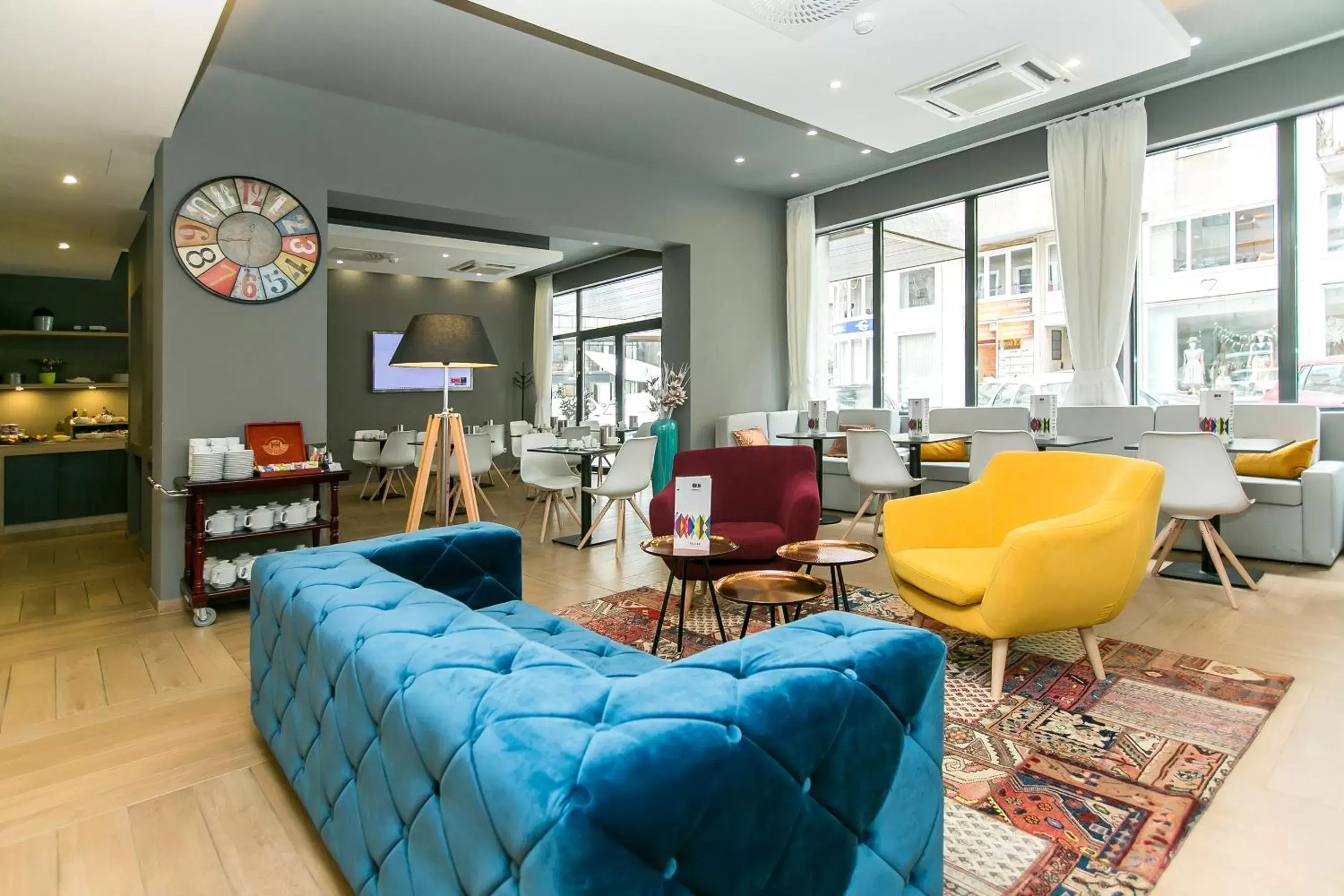 Restaurant/places to eat, Seating Area in Roombach Hotel Budapest Center