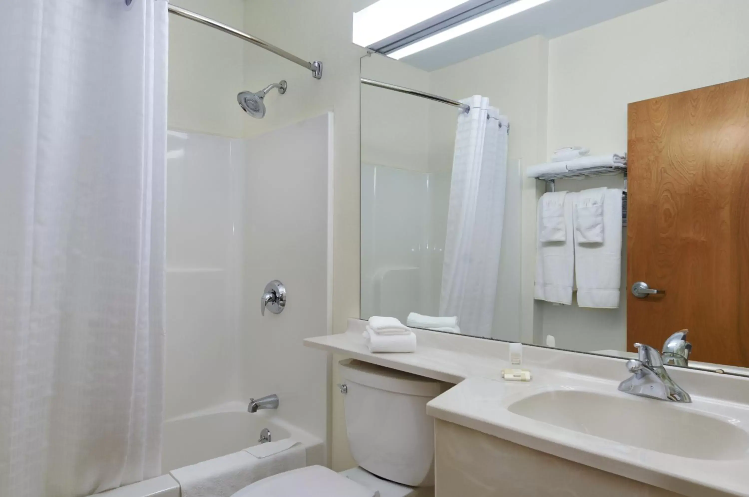 Bathroom in Microtel Inn & Suites by Wyndham Plattsburgh