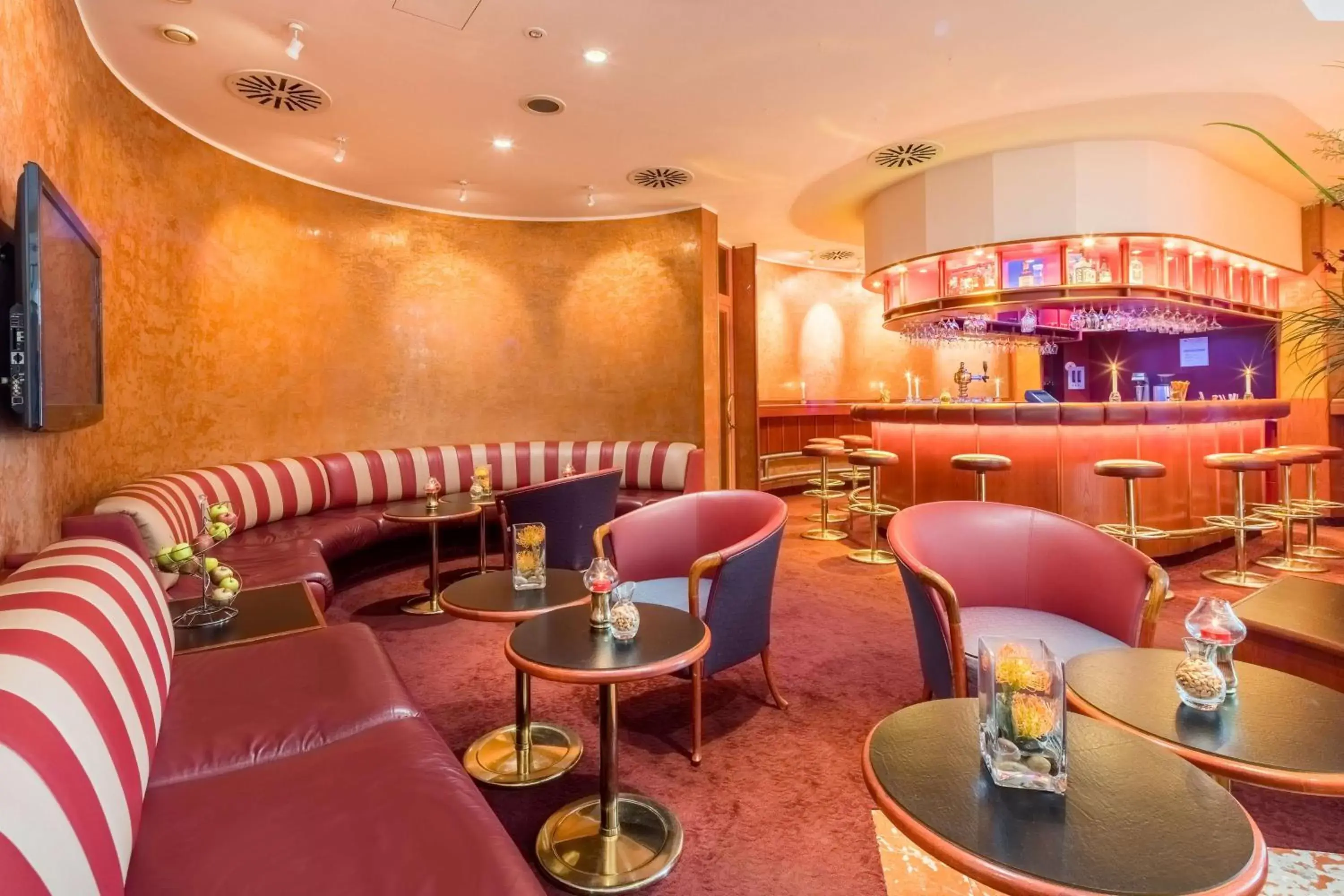 Lounge or bar, Lounge/Bar in Best Western Parkhotel Weingarten