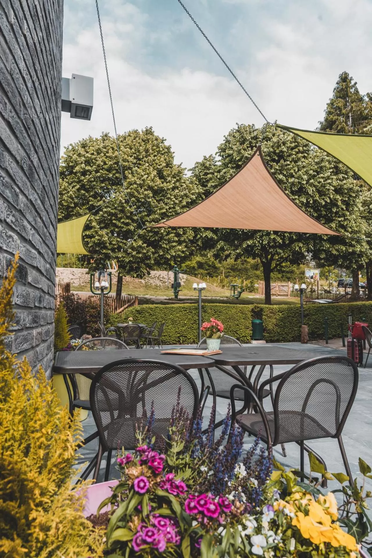 Balcony/Terrace in Mont-des-Pins