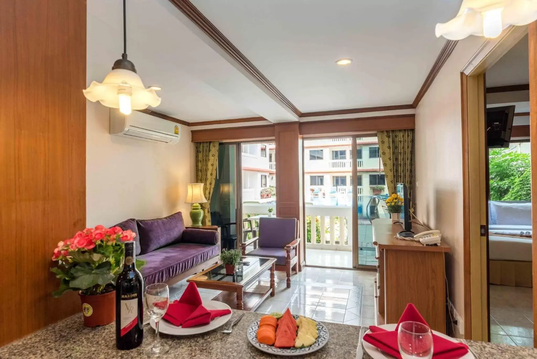 Two-Bedroom Suite in The Residence Garden Two-Bedroom Suite in The Residence Garden