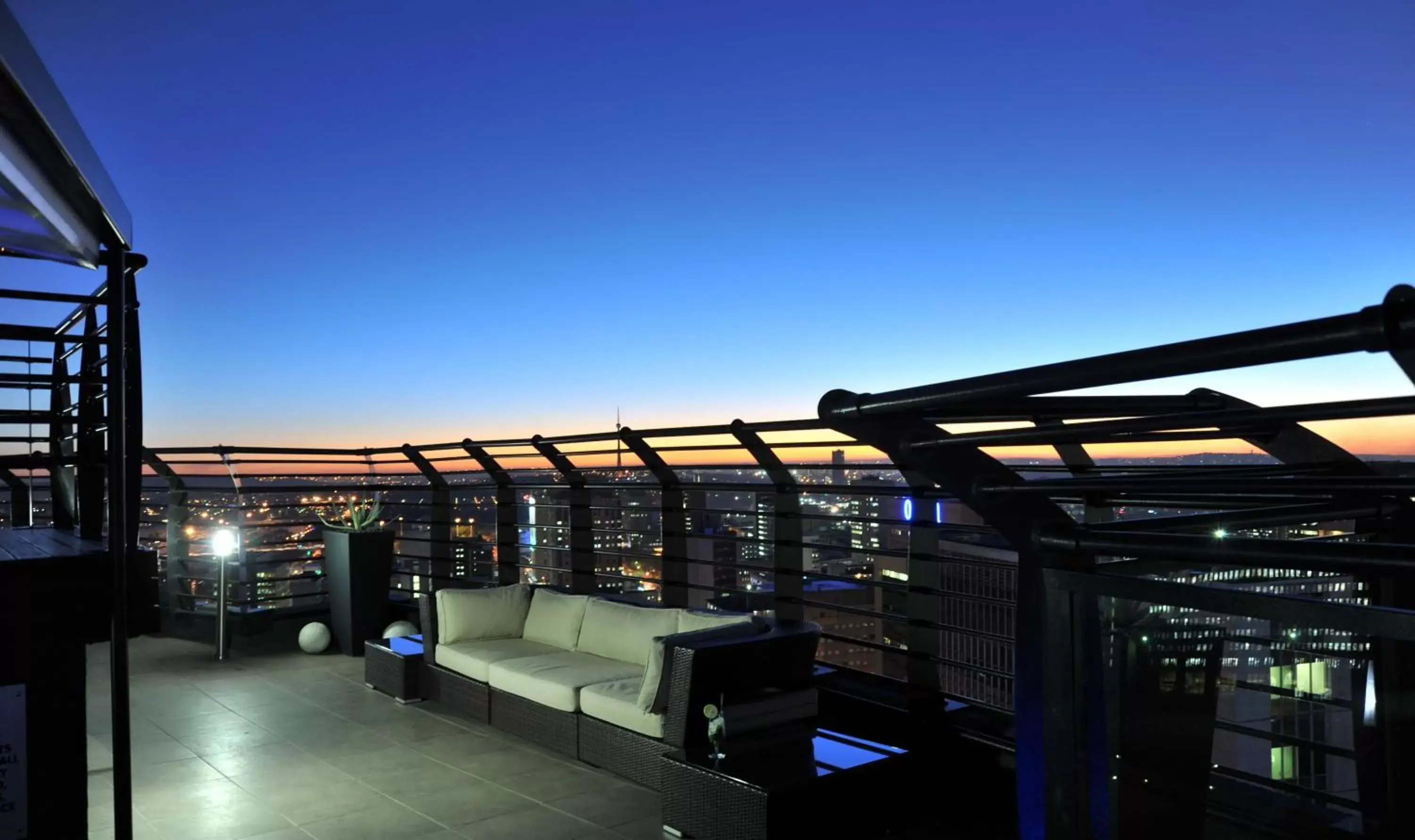 Balcony/Terrace in ANEW Hotel Parktonian Johannesburg