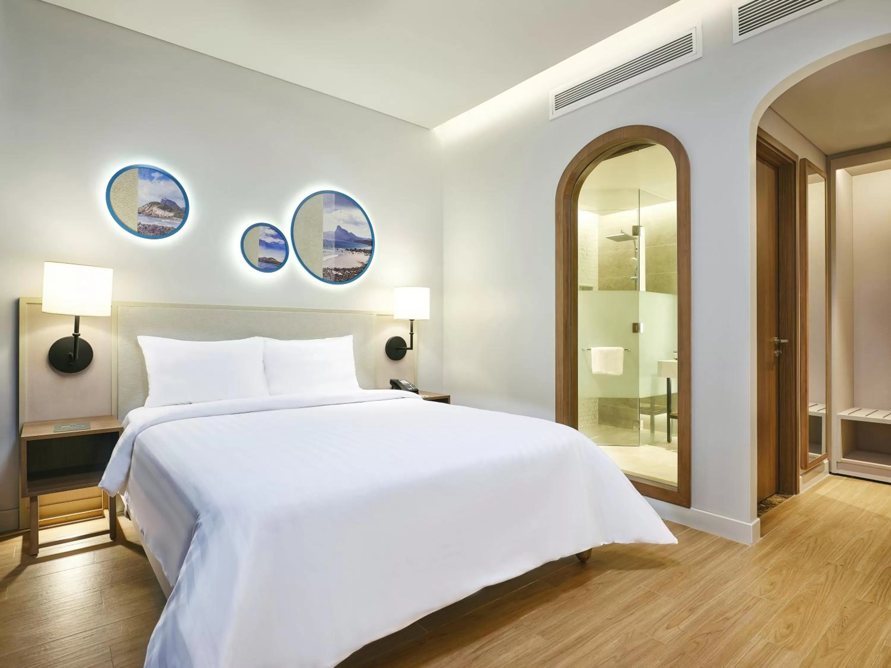 Bed in Mercure Vung Tau Resort