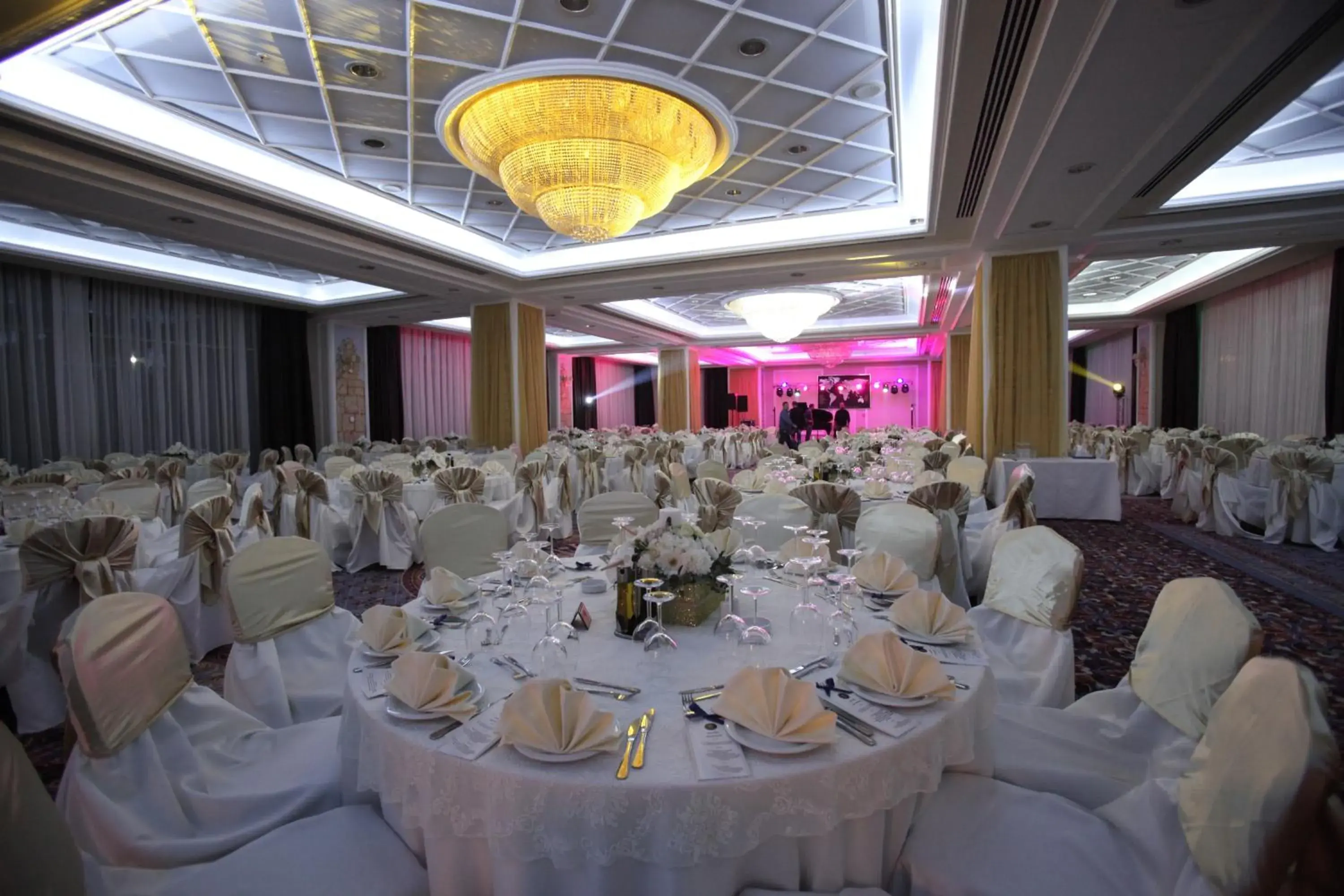 Banquet/Function facilities, Banquet Facilities in Ramada Plaza Gevgelija