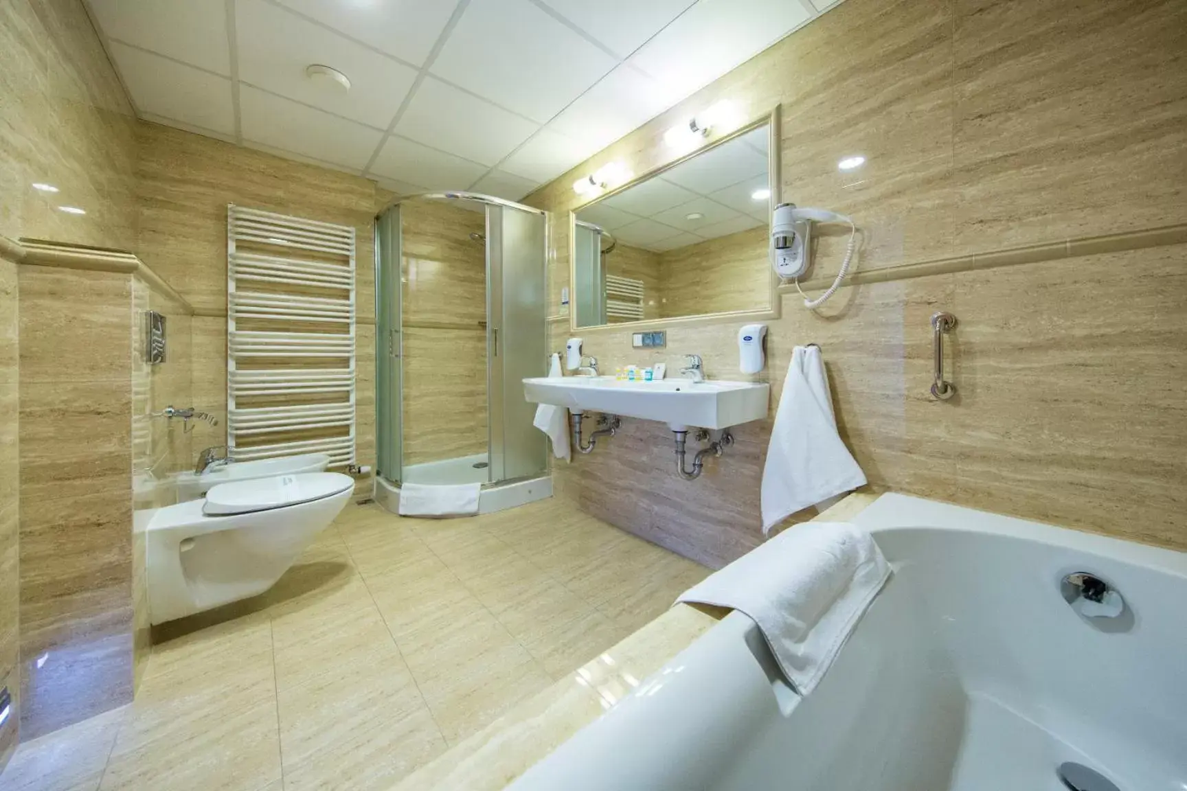 Bathroom in Hotel Great Polonia Conrad Kraków