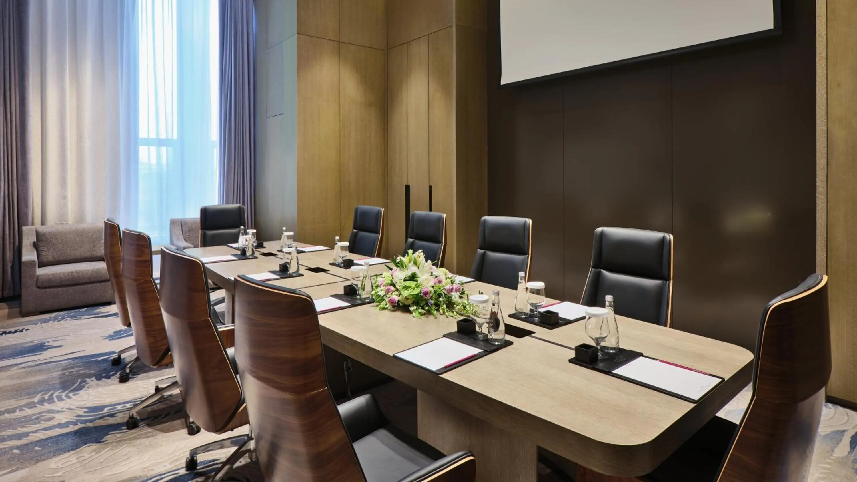 Meeting/conference room in Crowne Plaza Wuhan Development Zone by IHG