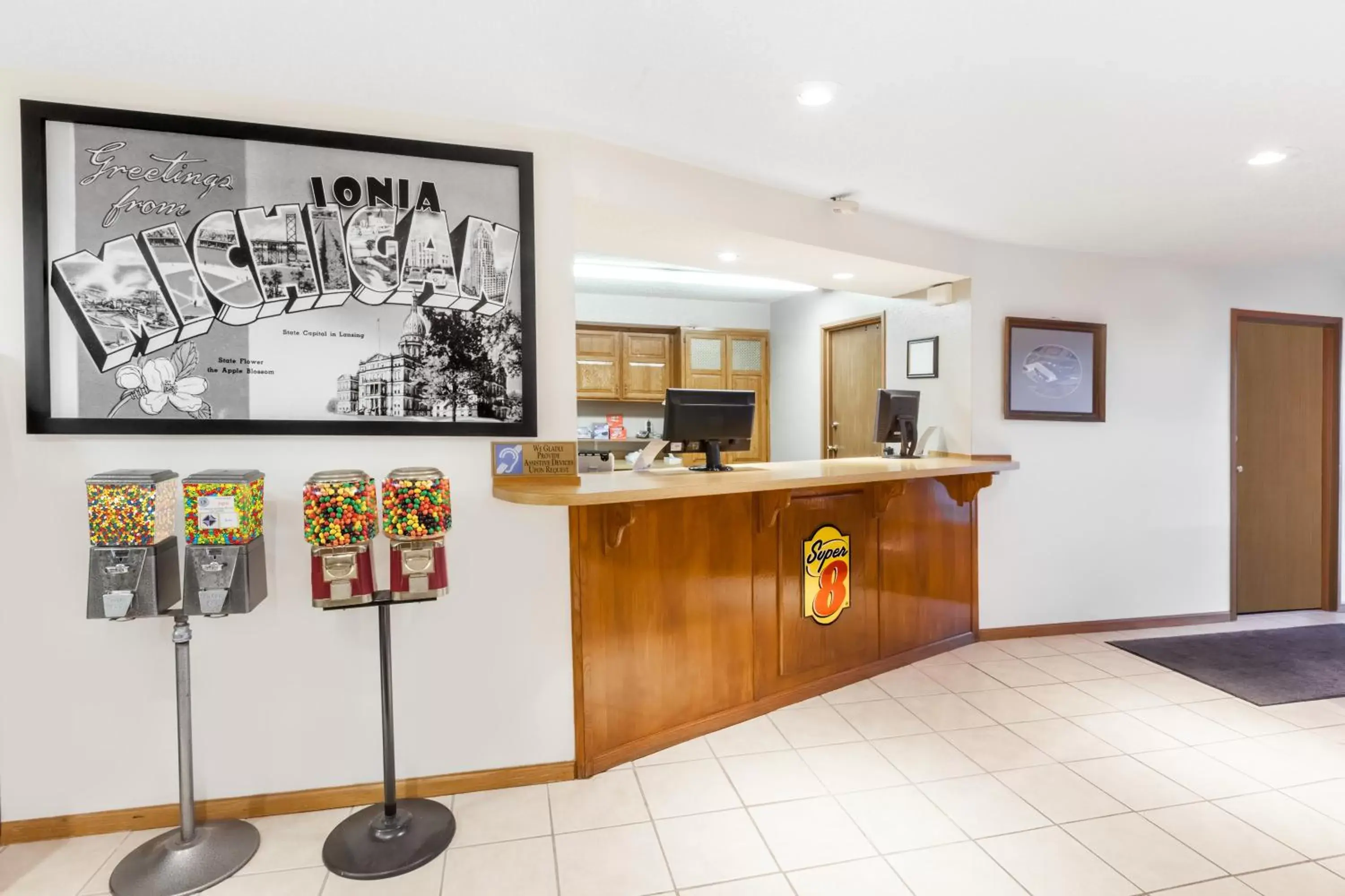 Lobby or reception, Lobby/Reception in Super 8 by Wyndham Ionia MI