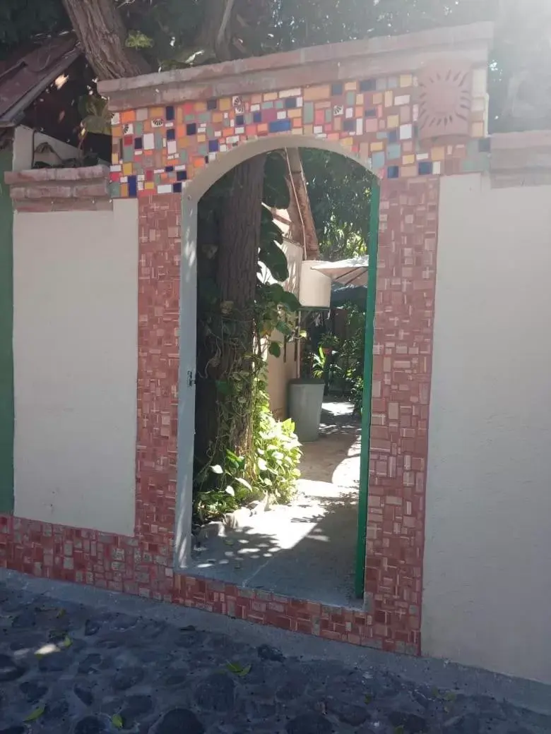 Facade/entrance in Cabañas Rústicas El Benny by Rotamundos