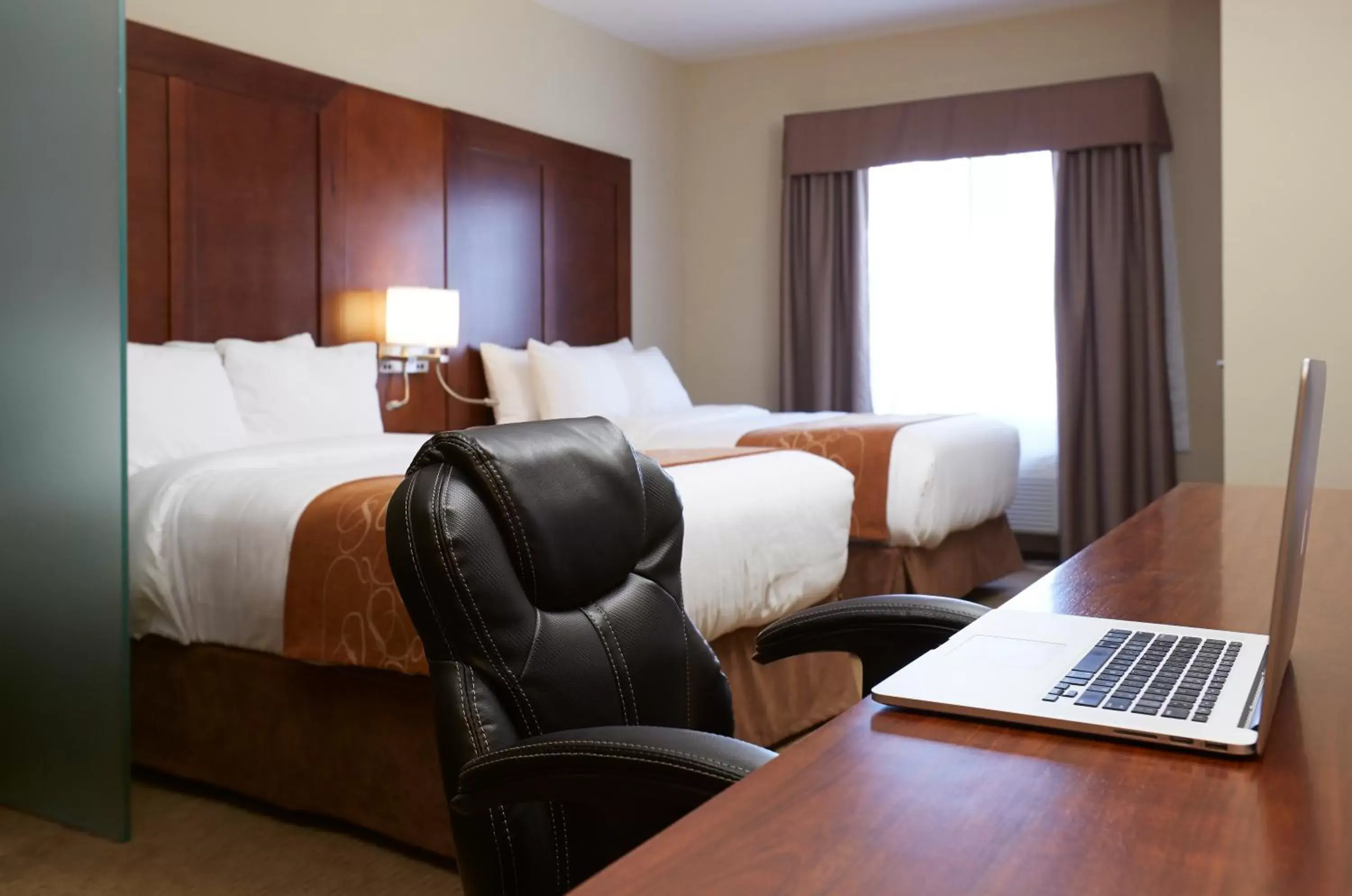 Queen Suite with Two Queen Beds - Non-Smoking in Comfort Suites Saskatoon