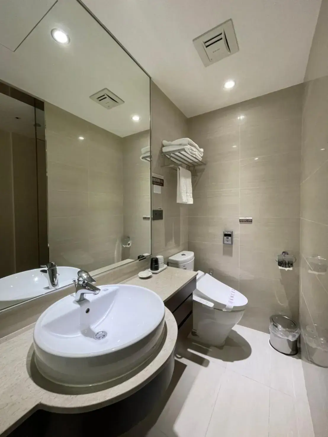 Bathroom in Royal Gold Hotel