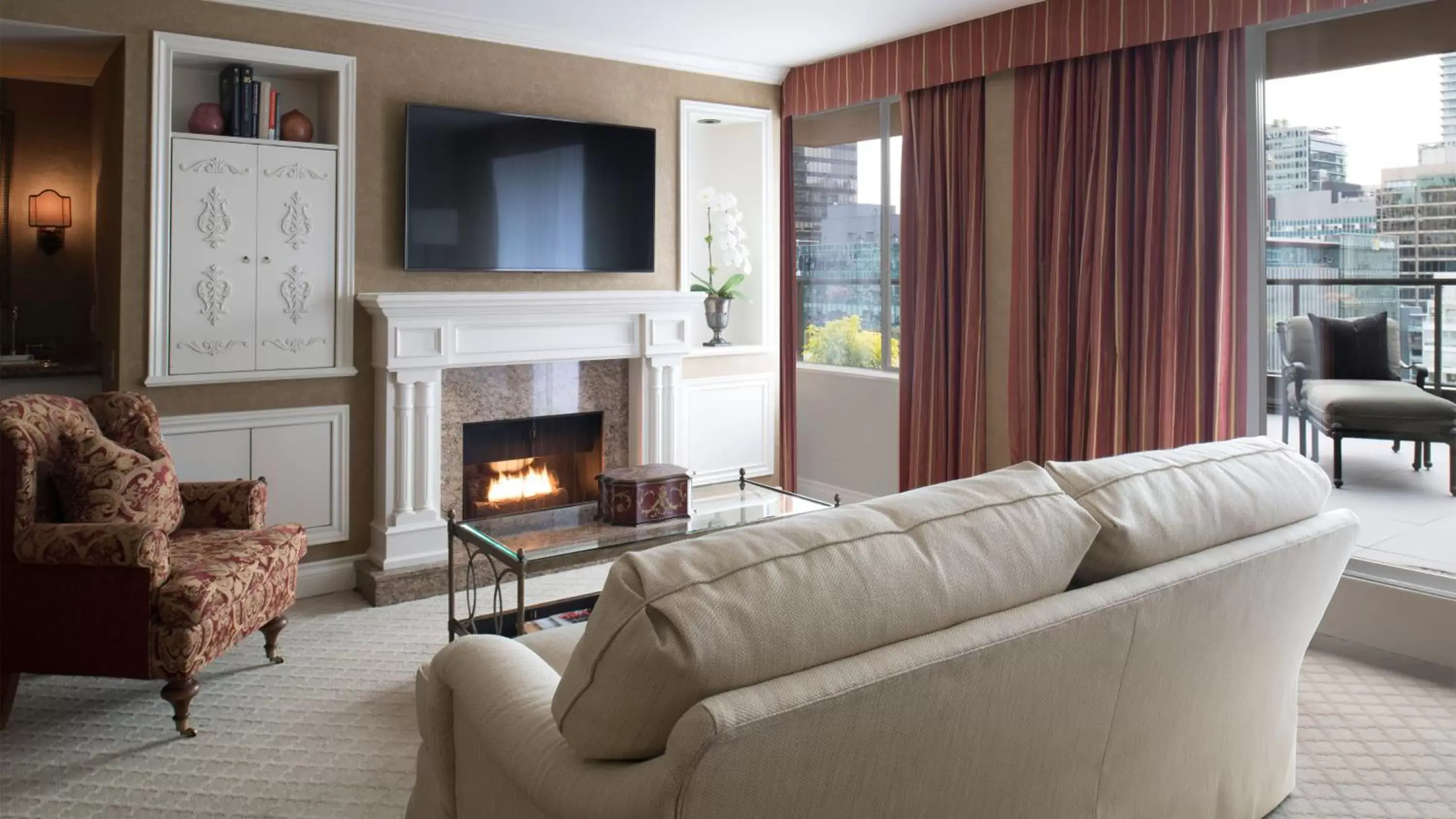 Living room, Seating Area in Wedgewood Hotel & Spa - Relais & Chateaux