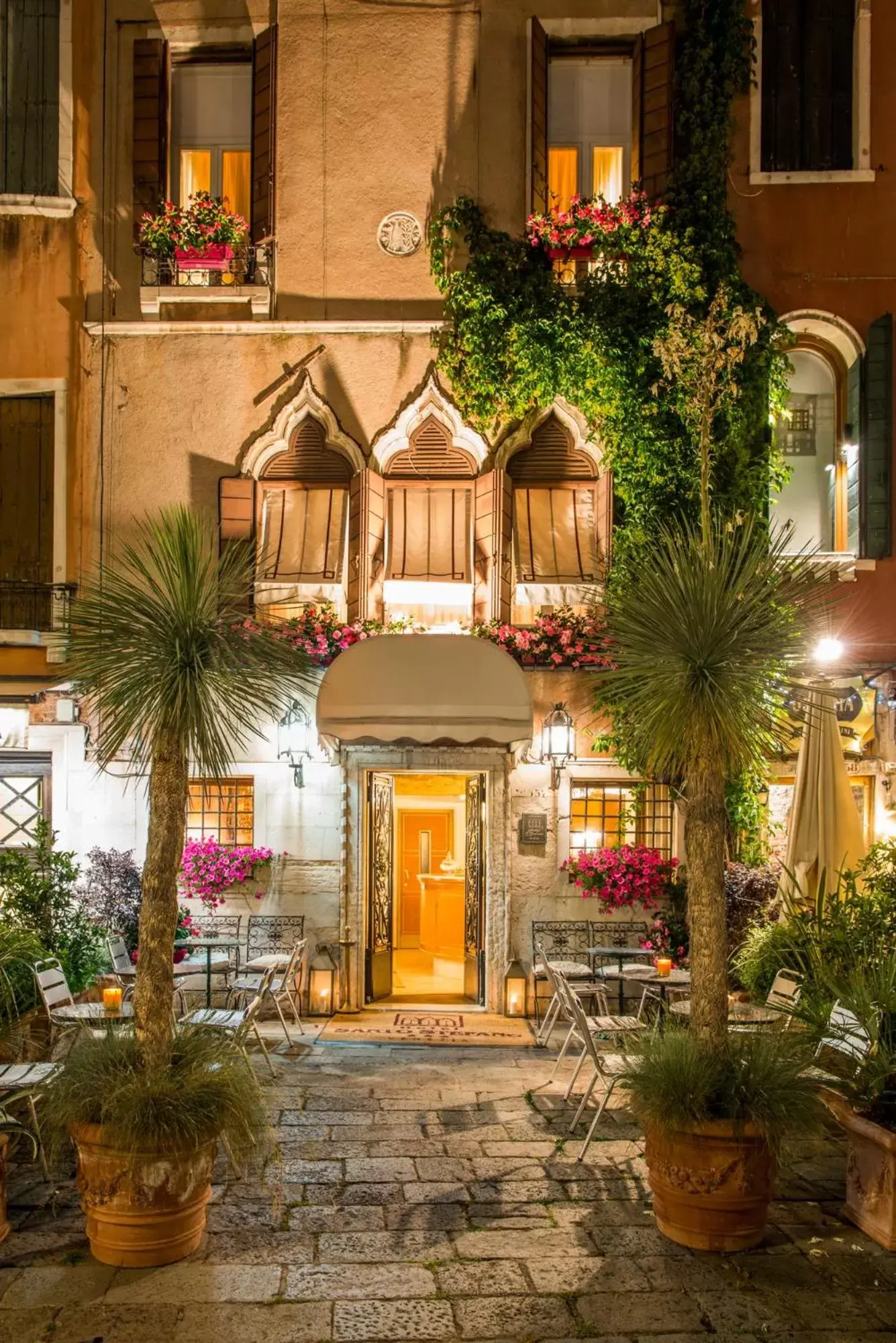 Facade/entrance in Hotel Santo Stefano