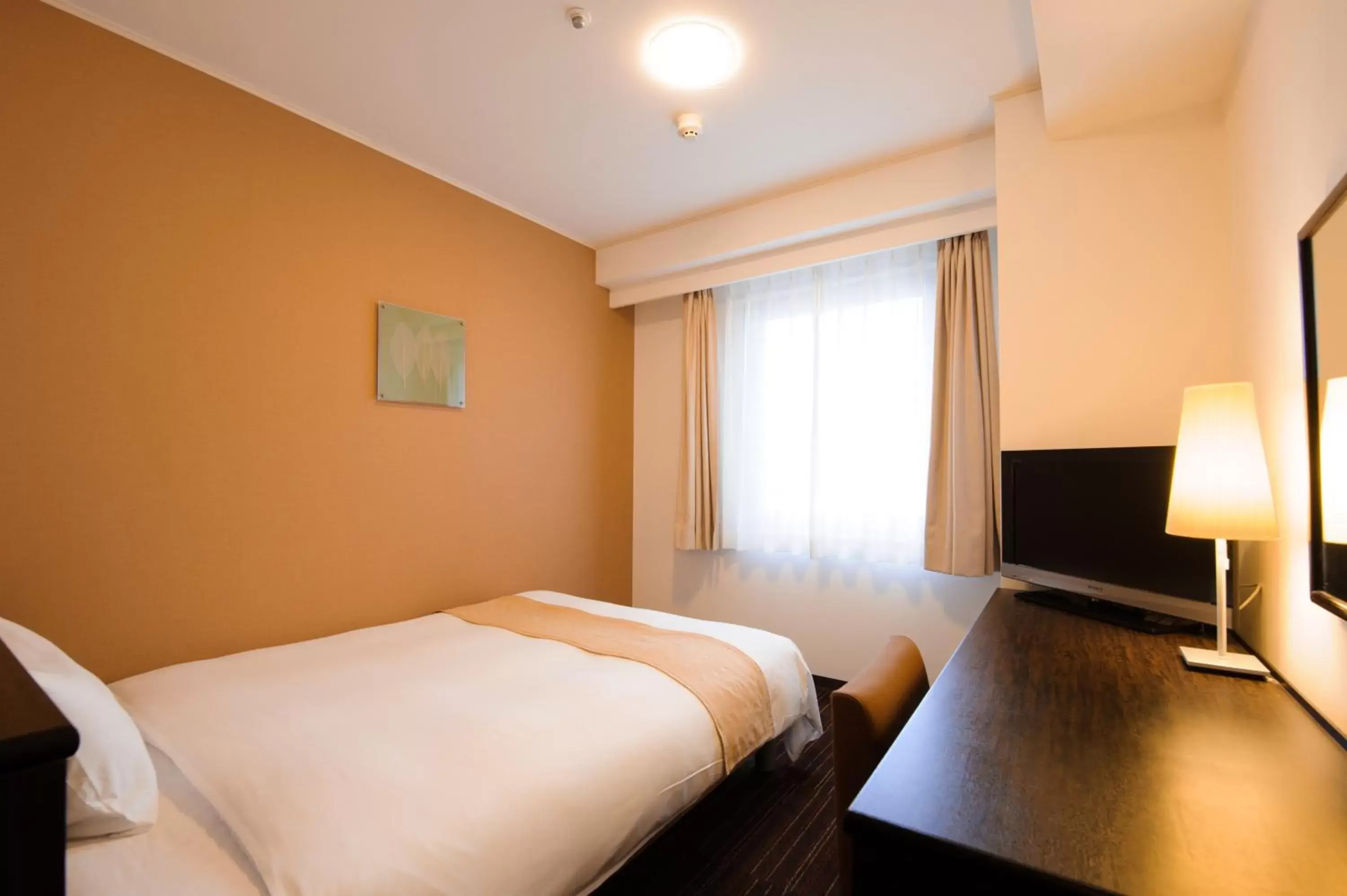Bedroom, Bed in Chisun Hotel Utsunomiya
