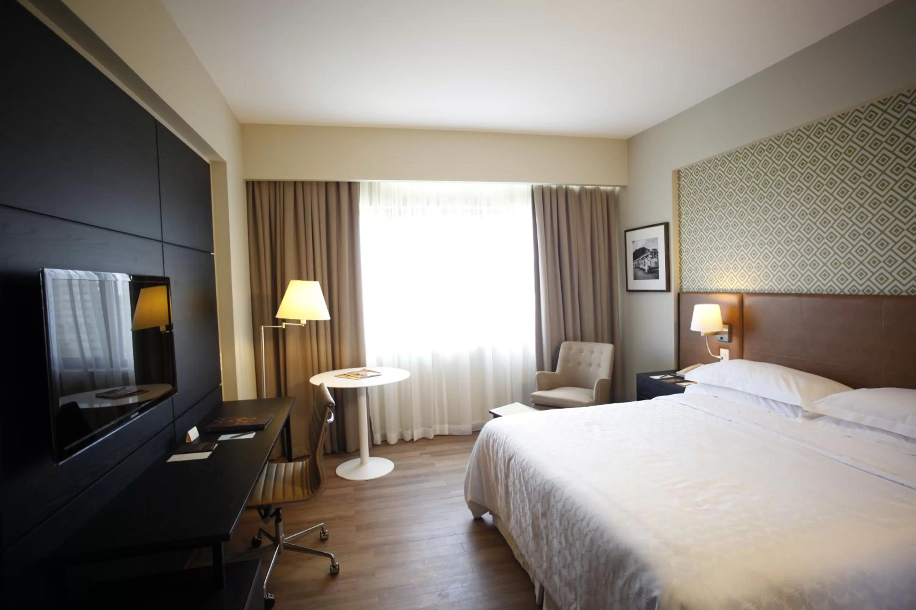 Photo of the whole room, Bed in Hotel da Bahia by Wish