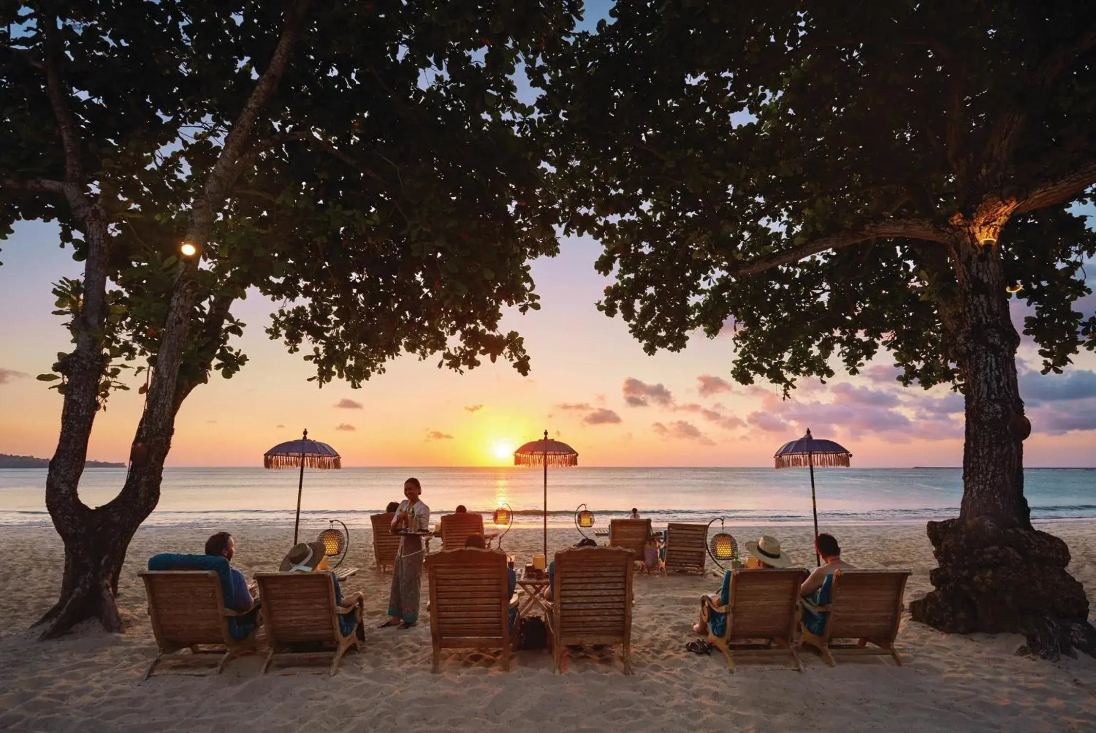 Lounge or bar in Jimbaran Puri, A Belmond Hotel, Bali