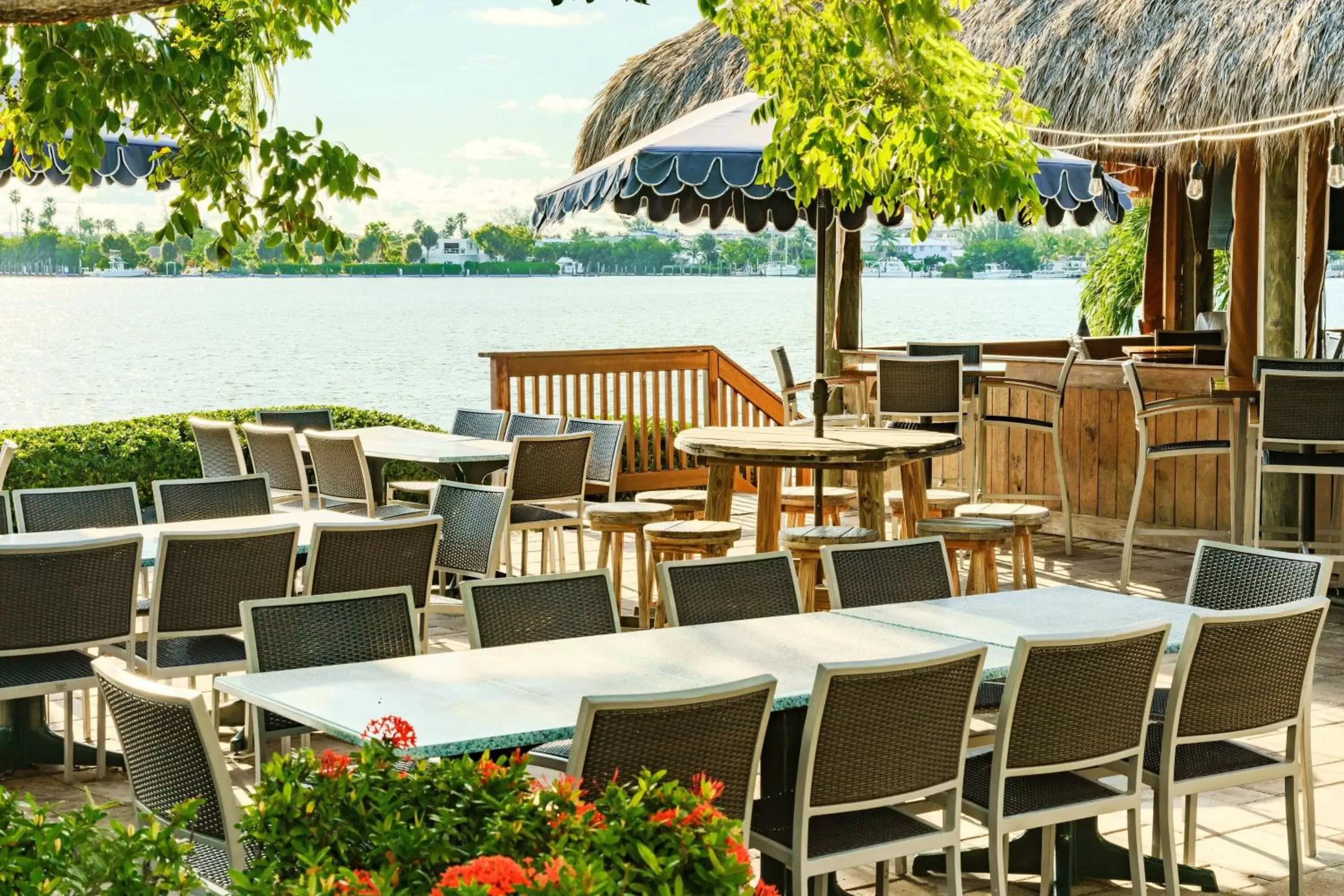 Restaurant/Places to Eat in Fairfield by Marriott Inn & Suites Marathon Florida Keys