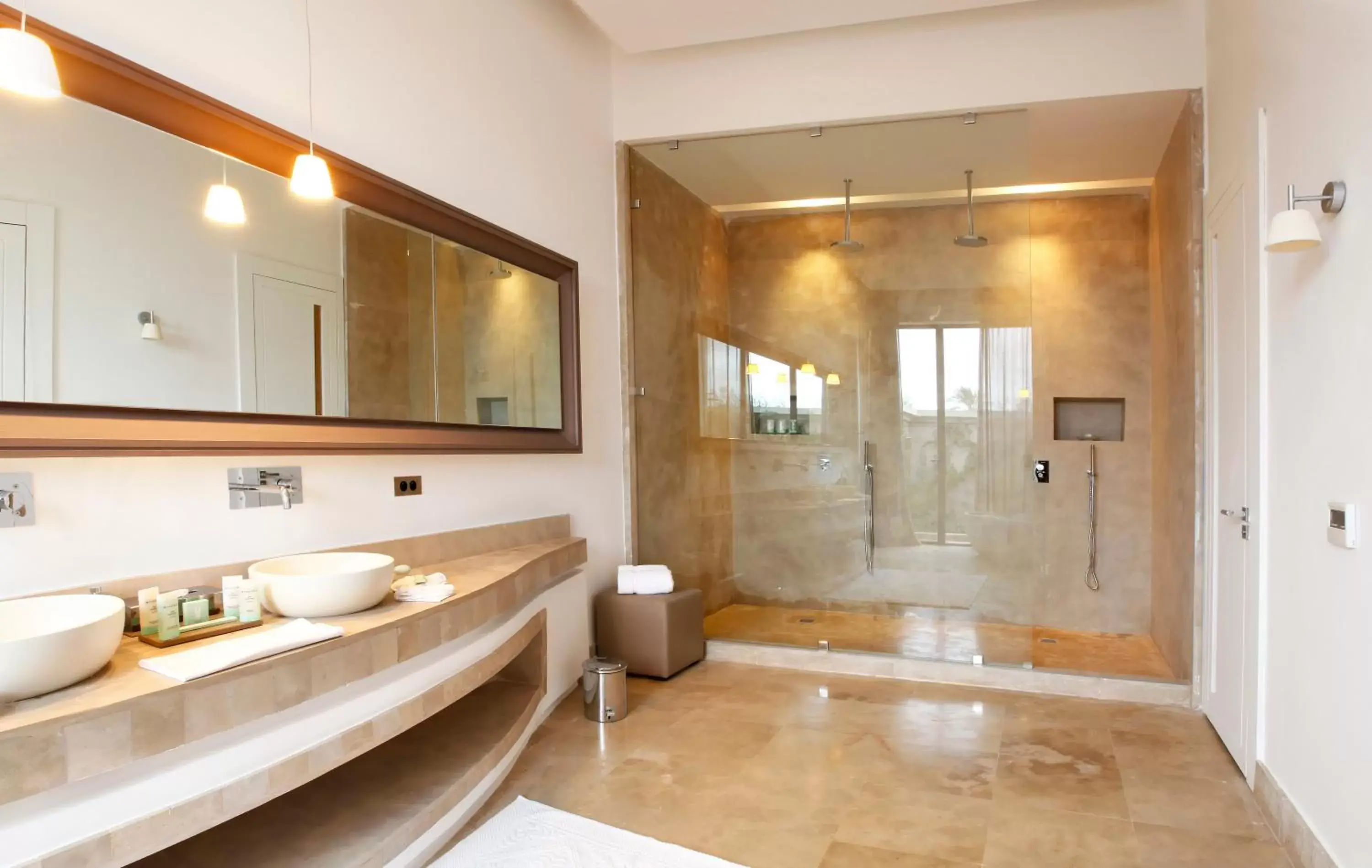 Shower, Bathroom in Palais Namaskar