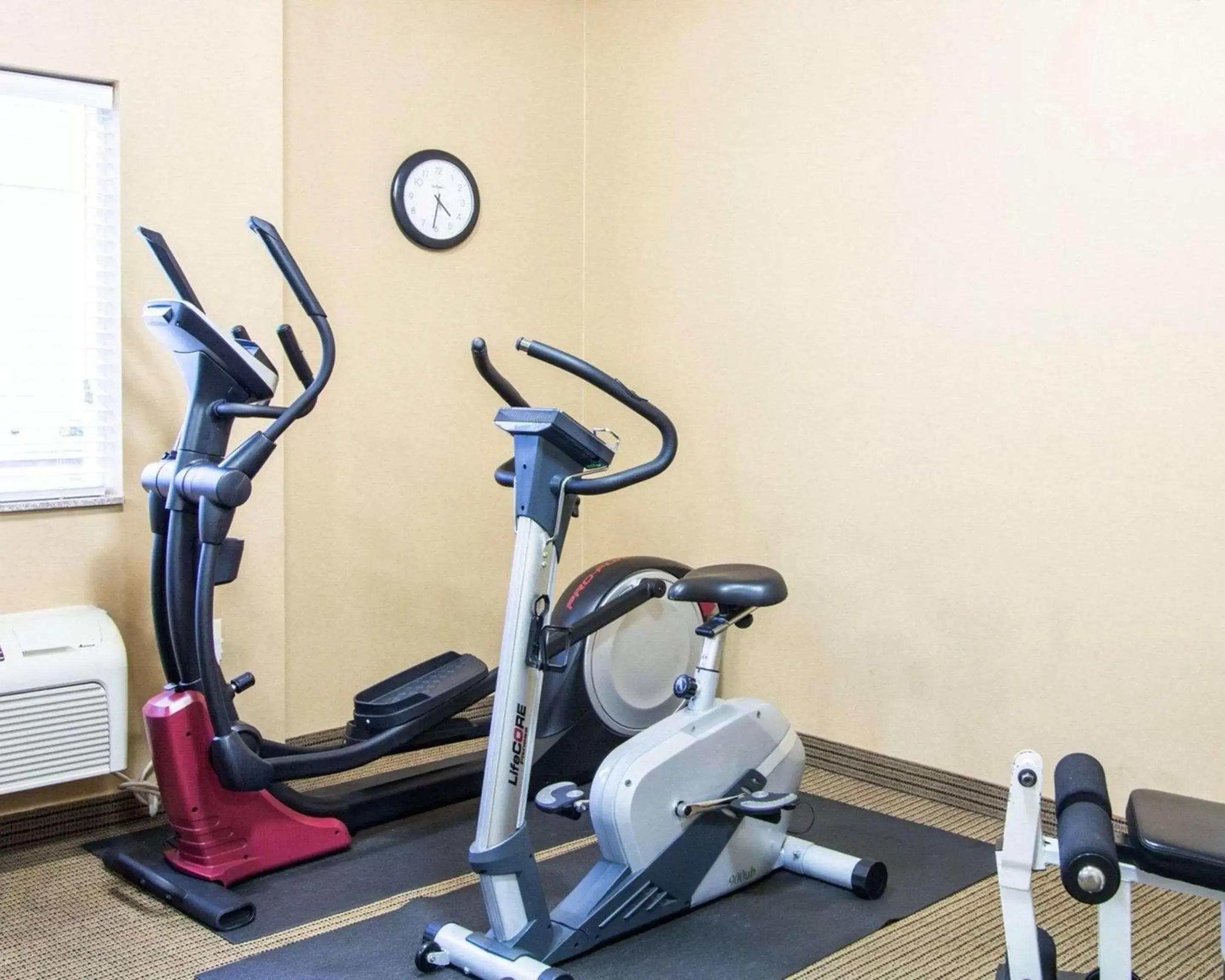 Fitness centre/facilities, Fitness Center/Facilities in Comfort Inn & Suites Airport Convention Center