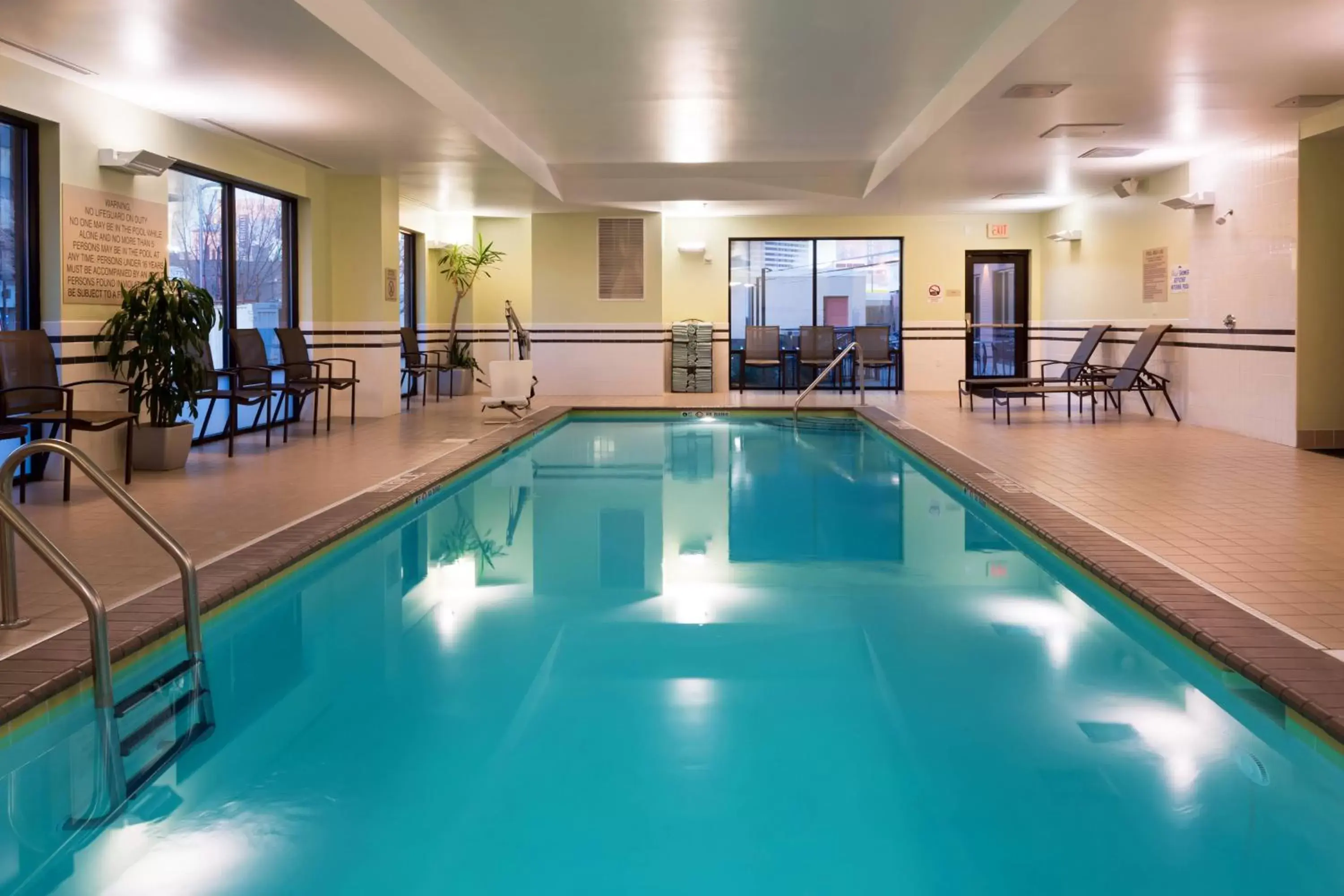Swimming Pool in Fairfield Inn & Suites Louisville Downtown