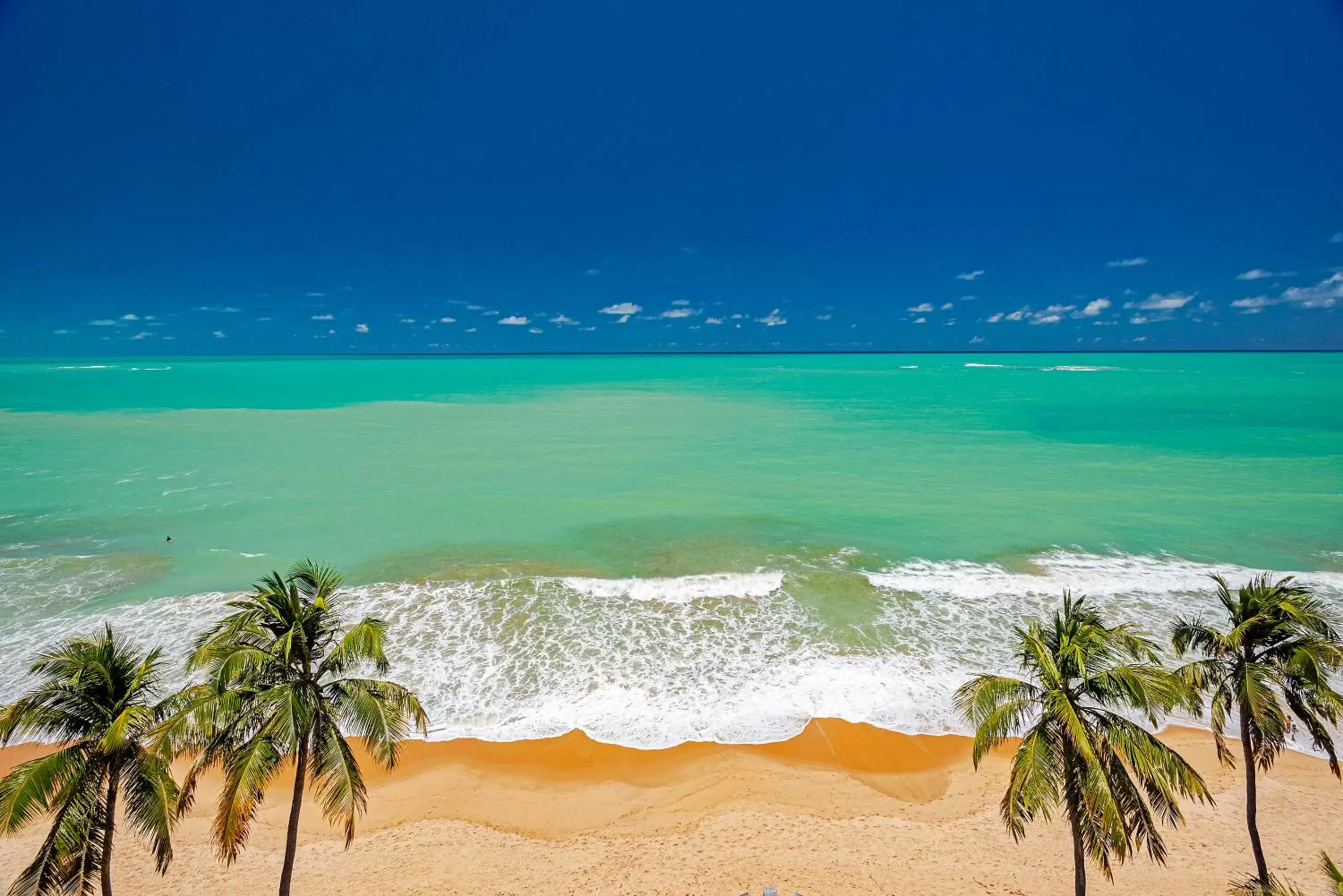 Bird's eye view, Beach in Jatiúca Suites Resort by Slaviero Hotéis