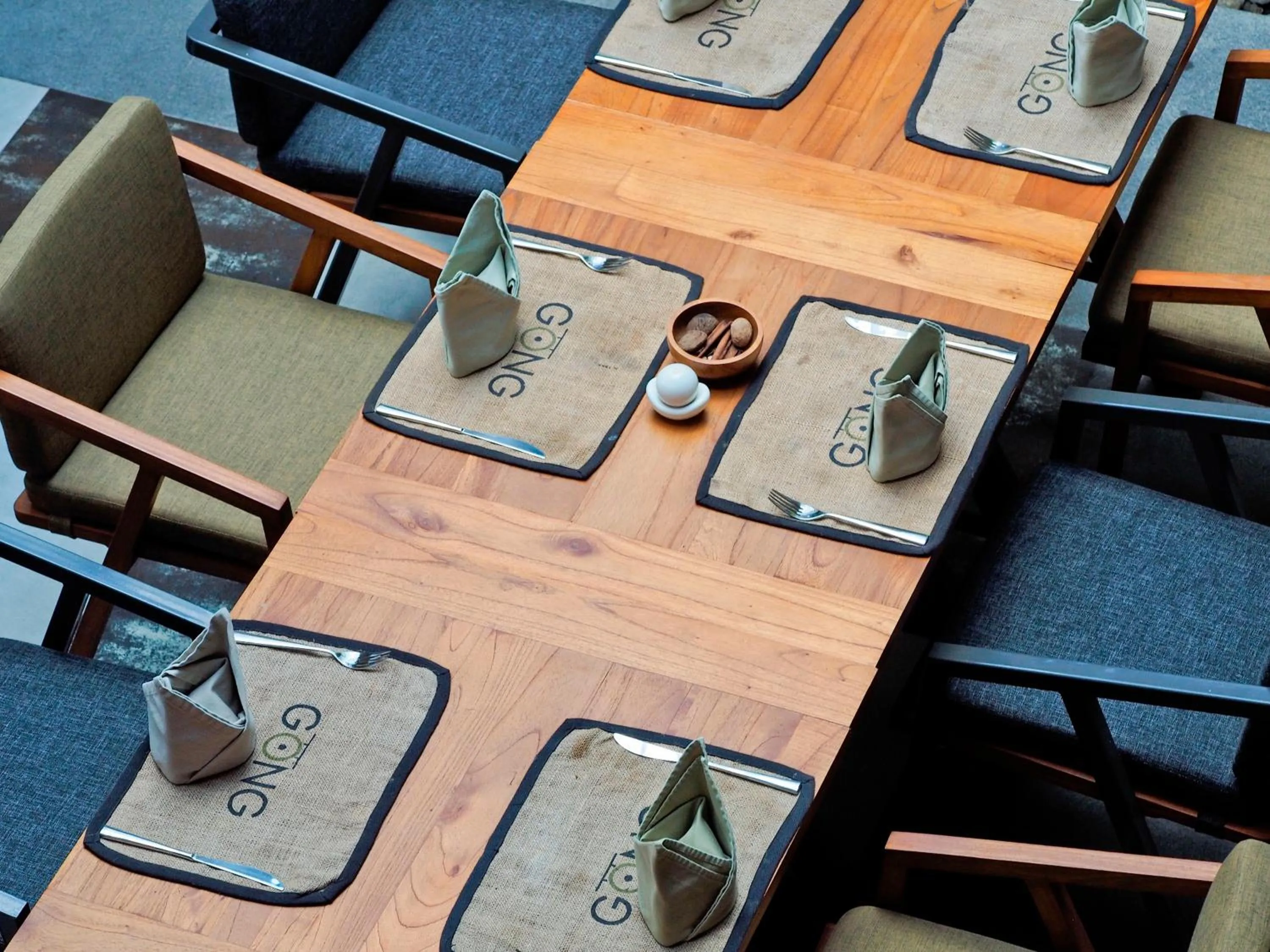 Restaurant/places to eat in The Santai by LifestyleRetreats