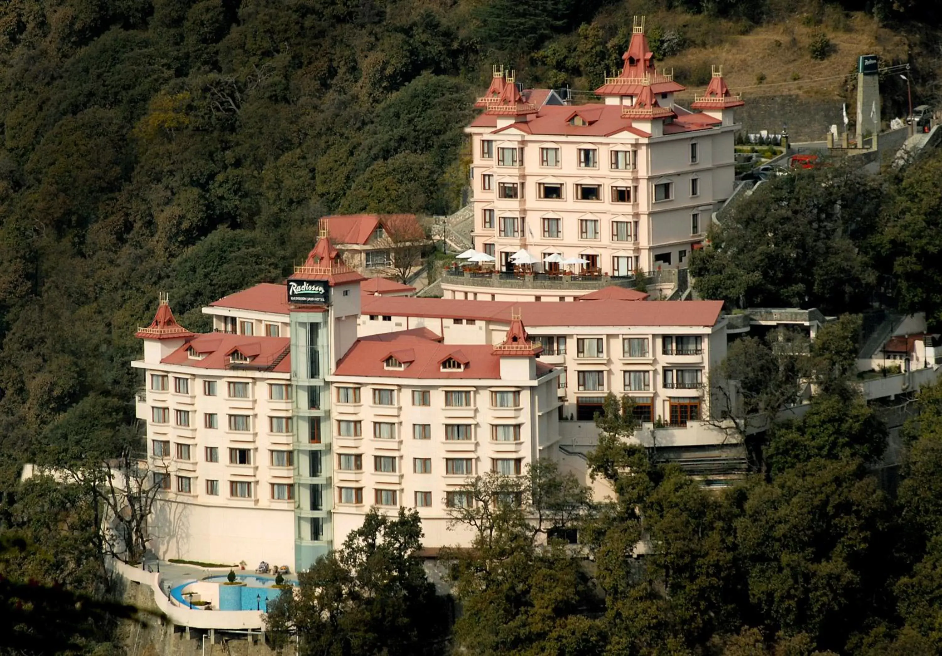 Property building, Bird's-eye View in Radisson Hotel Shimla