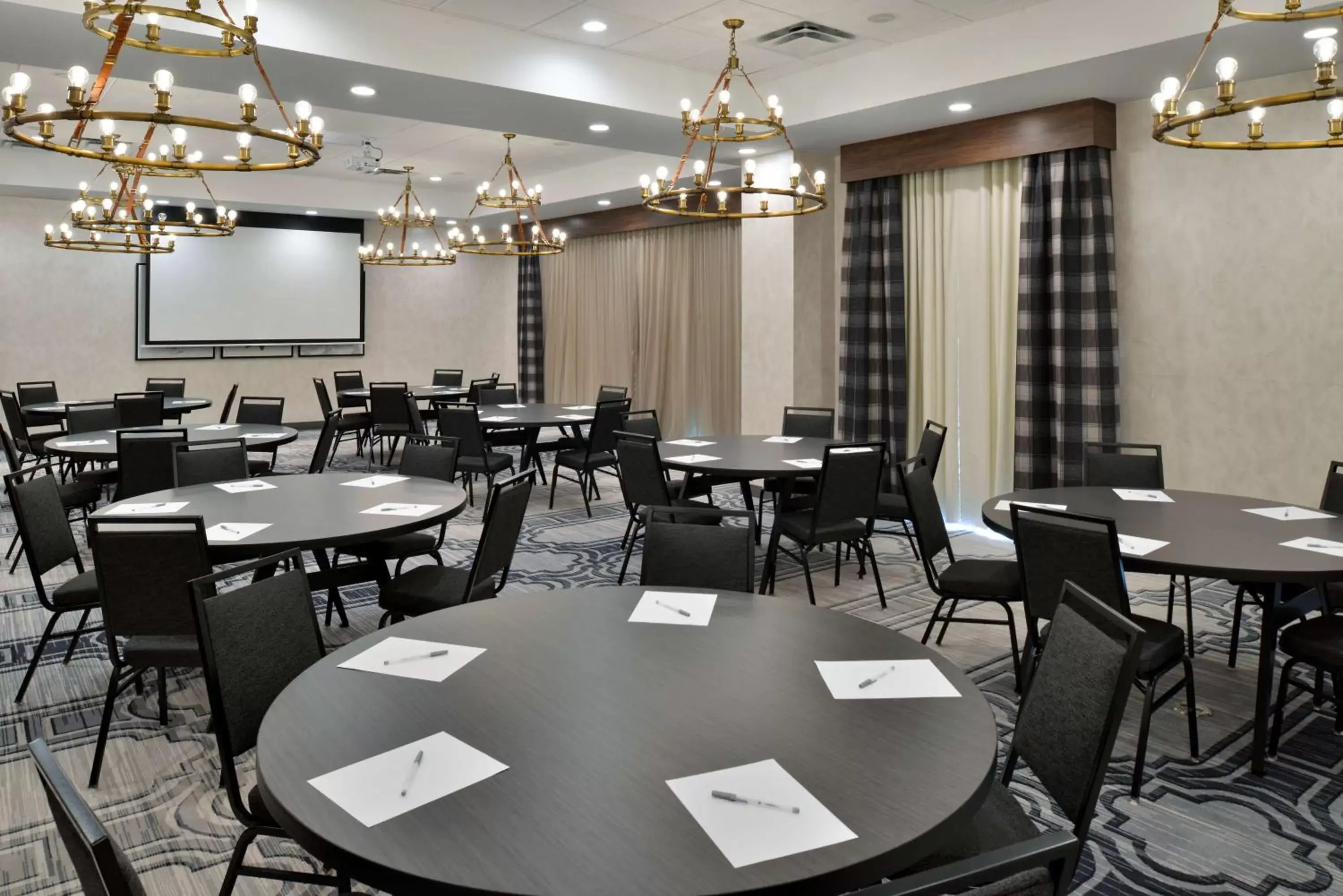Meeting/conference room in Hampton Inn & Suites Greensboro Downtown, Nc