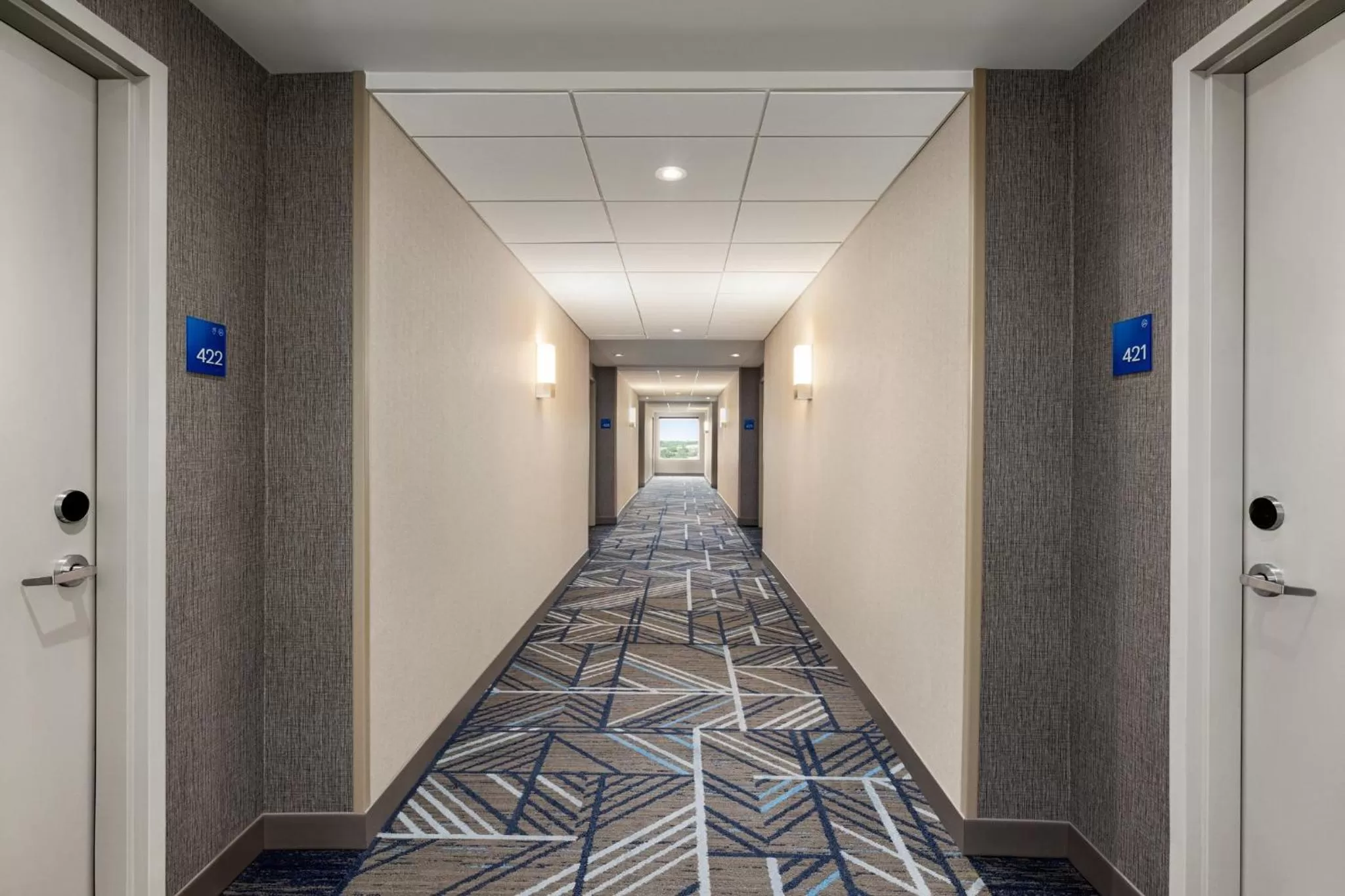 Lobby or reception in Holiday Inn Express - Strathroy by IHG
